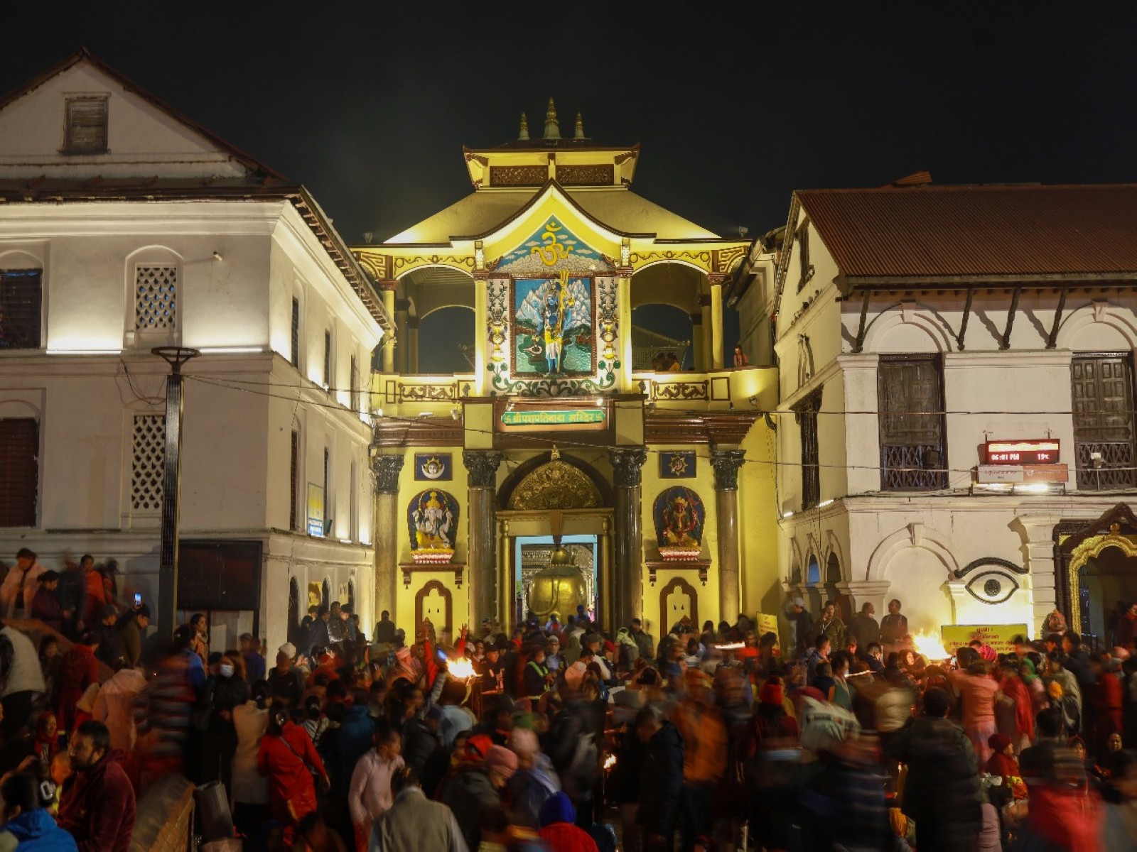 Thousands of Hindu devotees gather at Nepal’s Pashupatinath Temple, light lamps for Bala Chaturdashi (Photo/ANI)