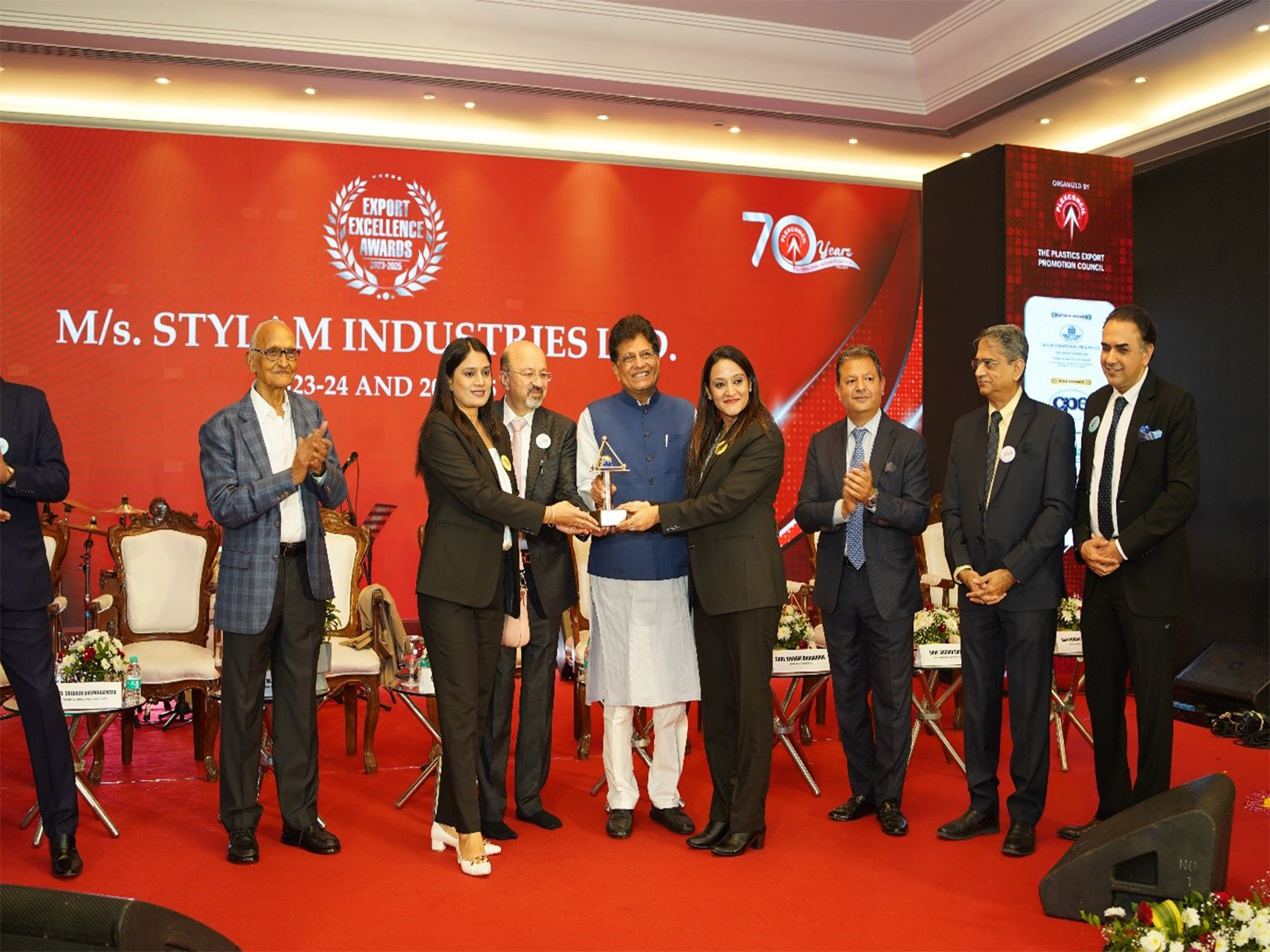 Stylam Industries Limited Wins Export Excellence Award for 2023–24 and 2024–25 at Plexconcil Platinum Jubilee Celebration 