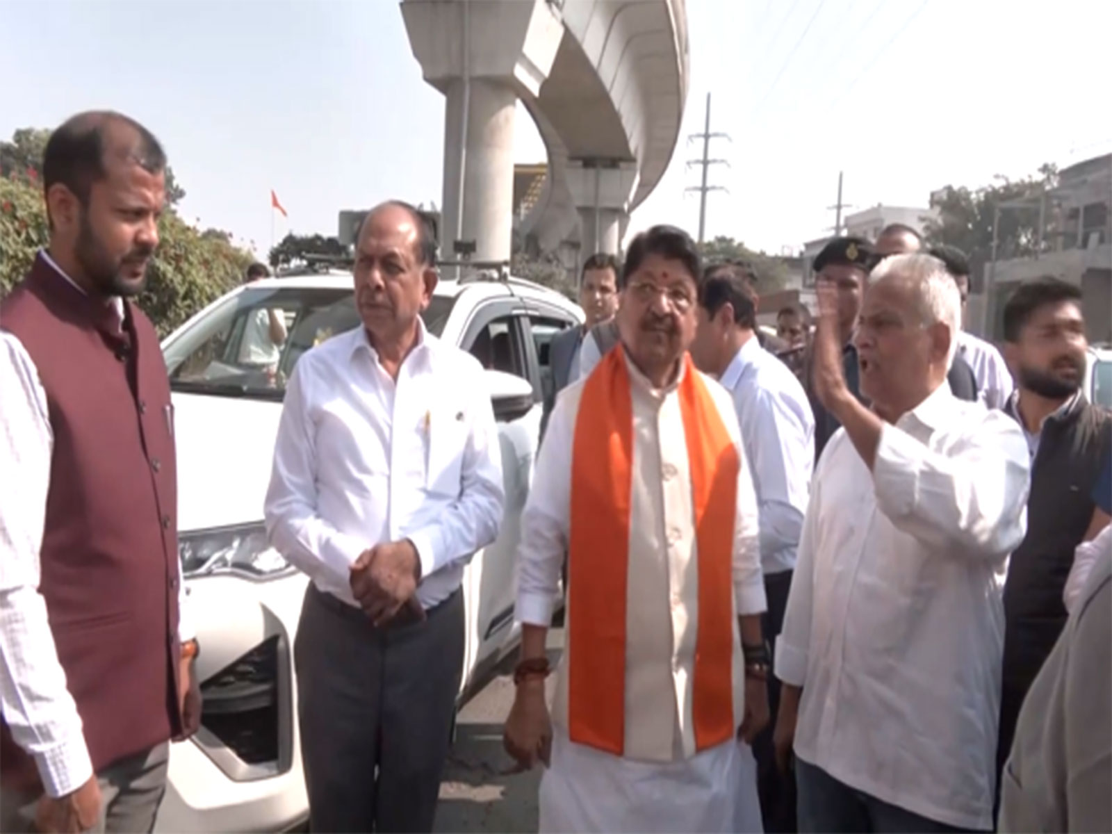MP Minister Kailash Vijayvargiya is inspecting the Indore metro work (Photo/ANI)