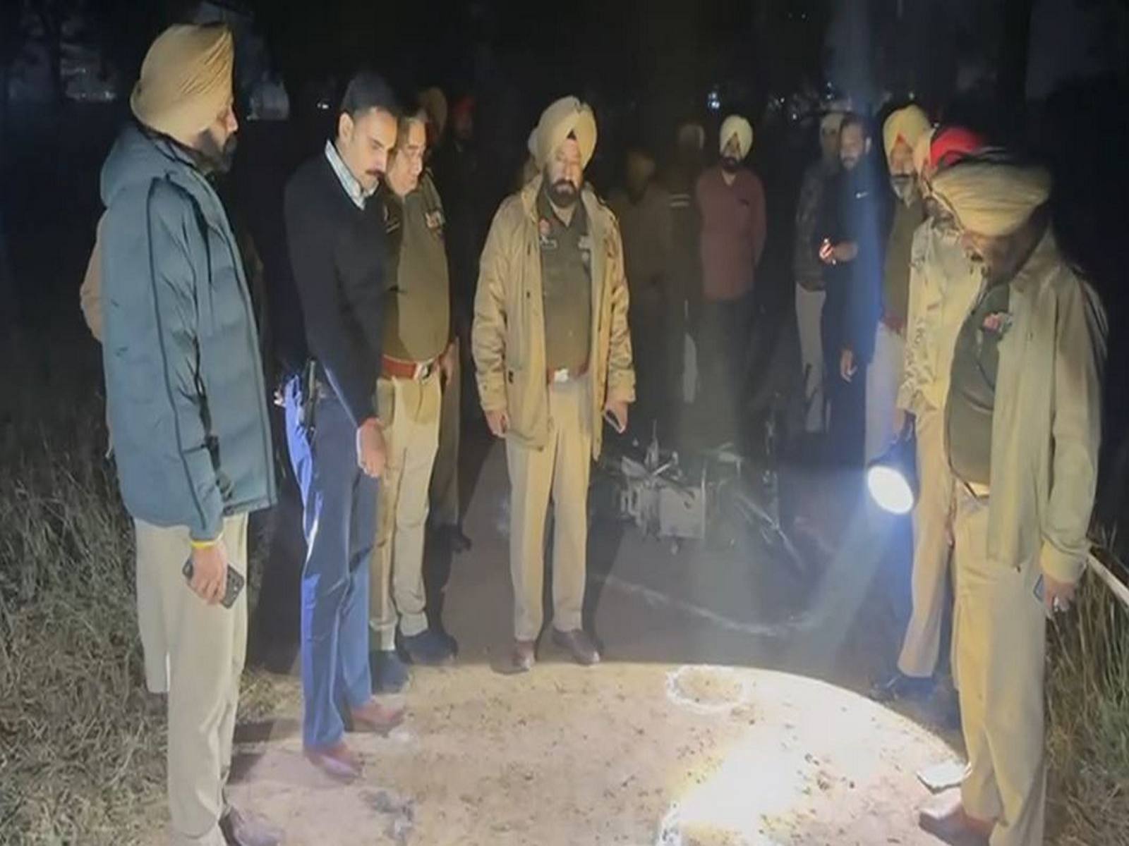 Punjab police at the spot of encounter in Ferozpur (Photo/ANI)
