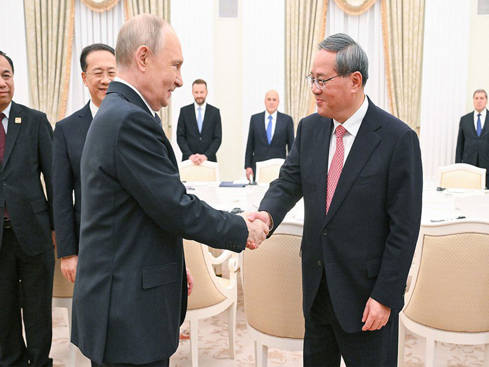 Russian President Vladimir Putin meets Chinese Premier Li Qiang during talks in Moscow on November 18. (Image: X/@mfa_russia) Russian President Vladimir Putin meets Chinese Premier Li Qiang during talks in Moscow on November 18. (Image: X/@mfa_russia)
