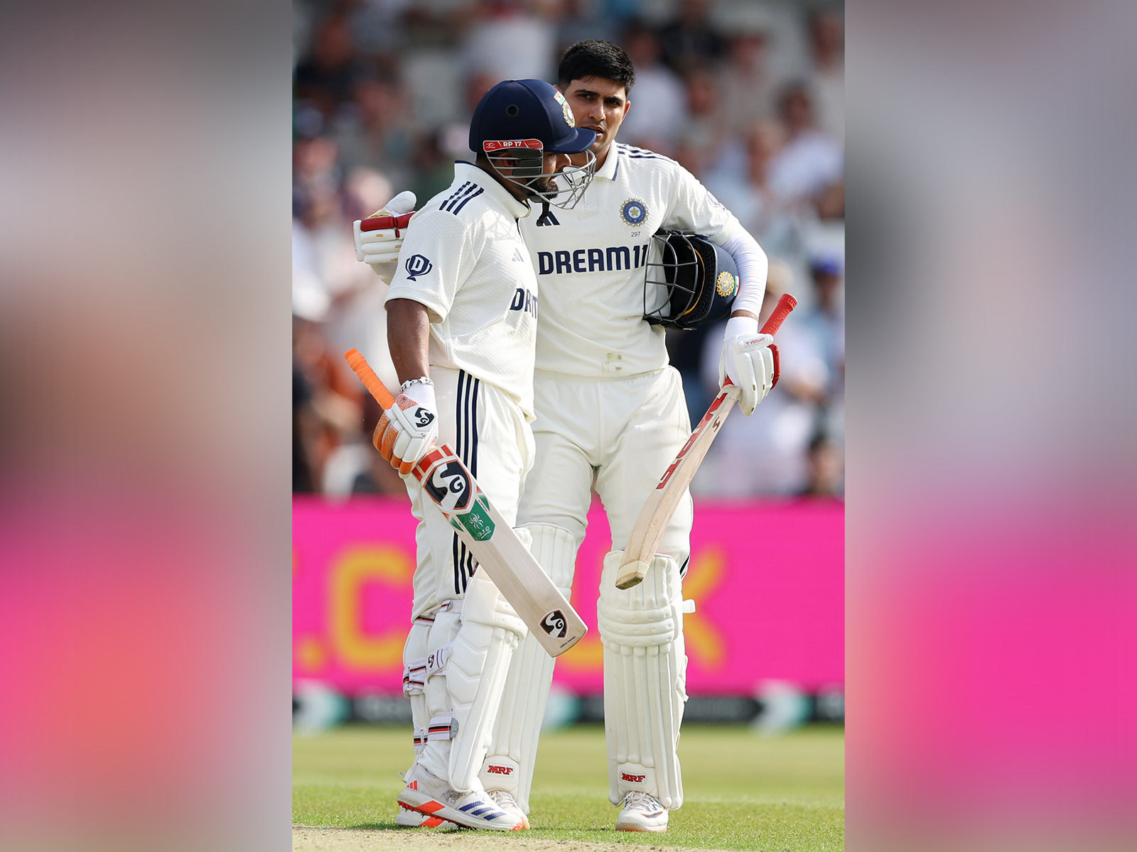 Rishabh Pant and Shubman Gill. (Photo: ANI)