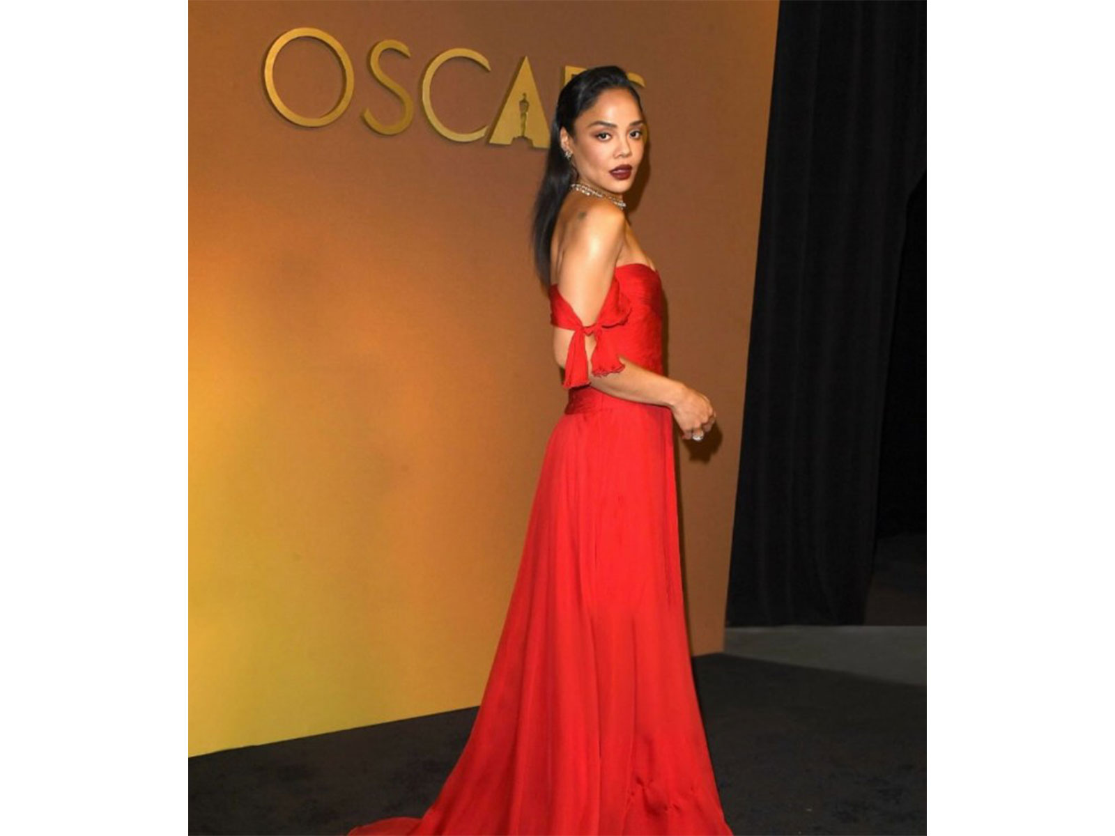  Tessa Thompson (Image source: Instagram/ @tessamaethompson)