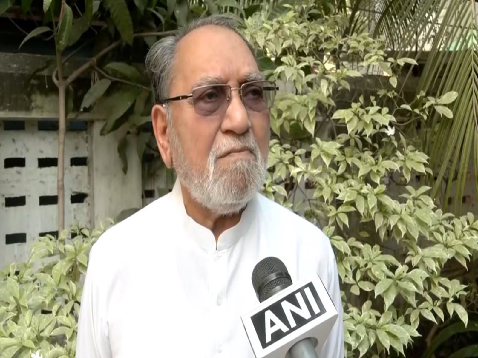 Former Congress MP Husain Dalwai (Photo/ANI)
