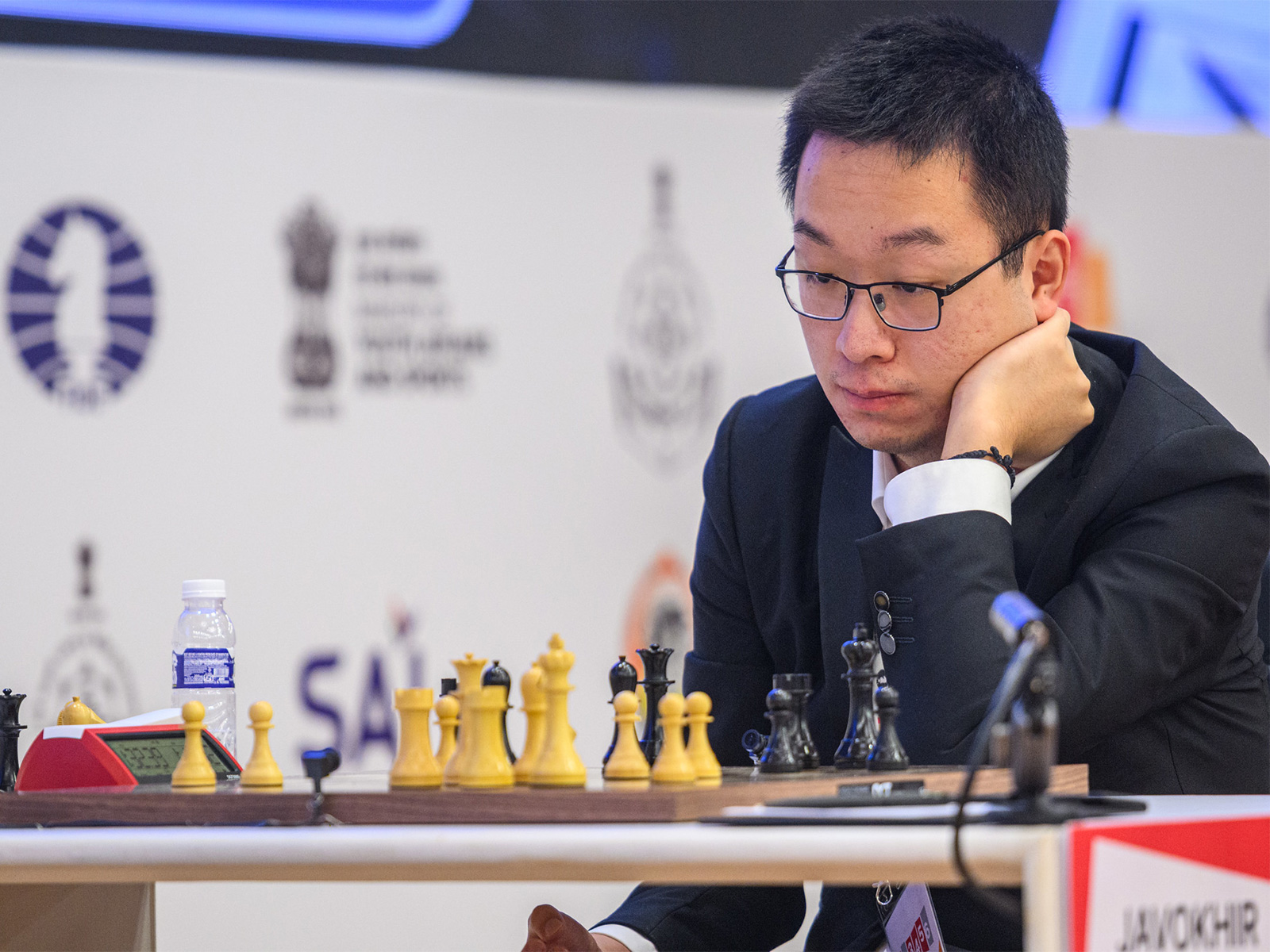 Chinese GM Wei Yi in action during FIDE World Cup 2025 (Image: FIDE)