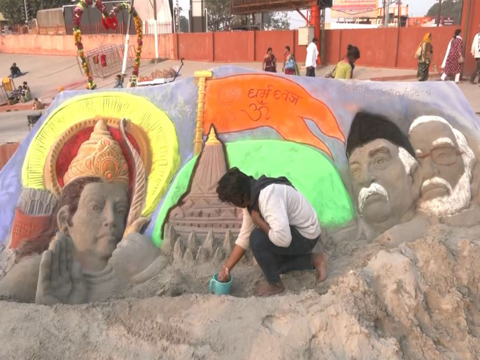 Sand artist Rupesh Singh crafts sand sculpture of Lord Rama (Photo/ANI)
