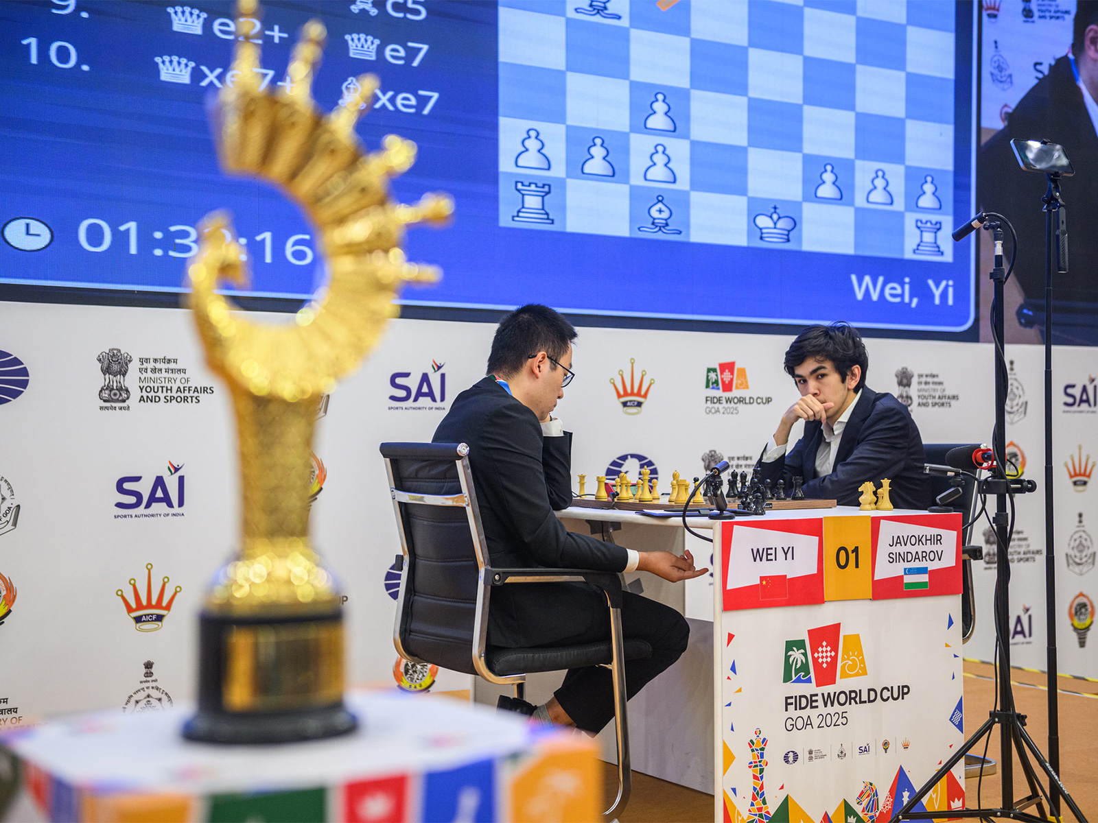 FIDE World Cup 2025: Wei-Sindarov final goes into tiebreak