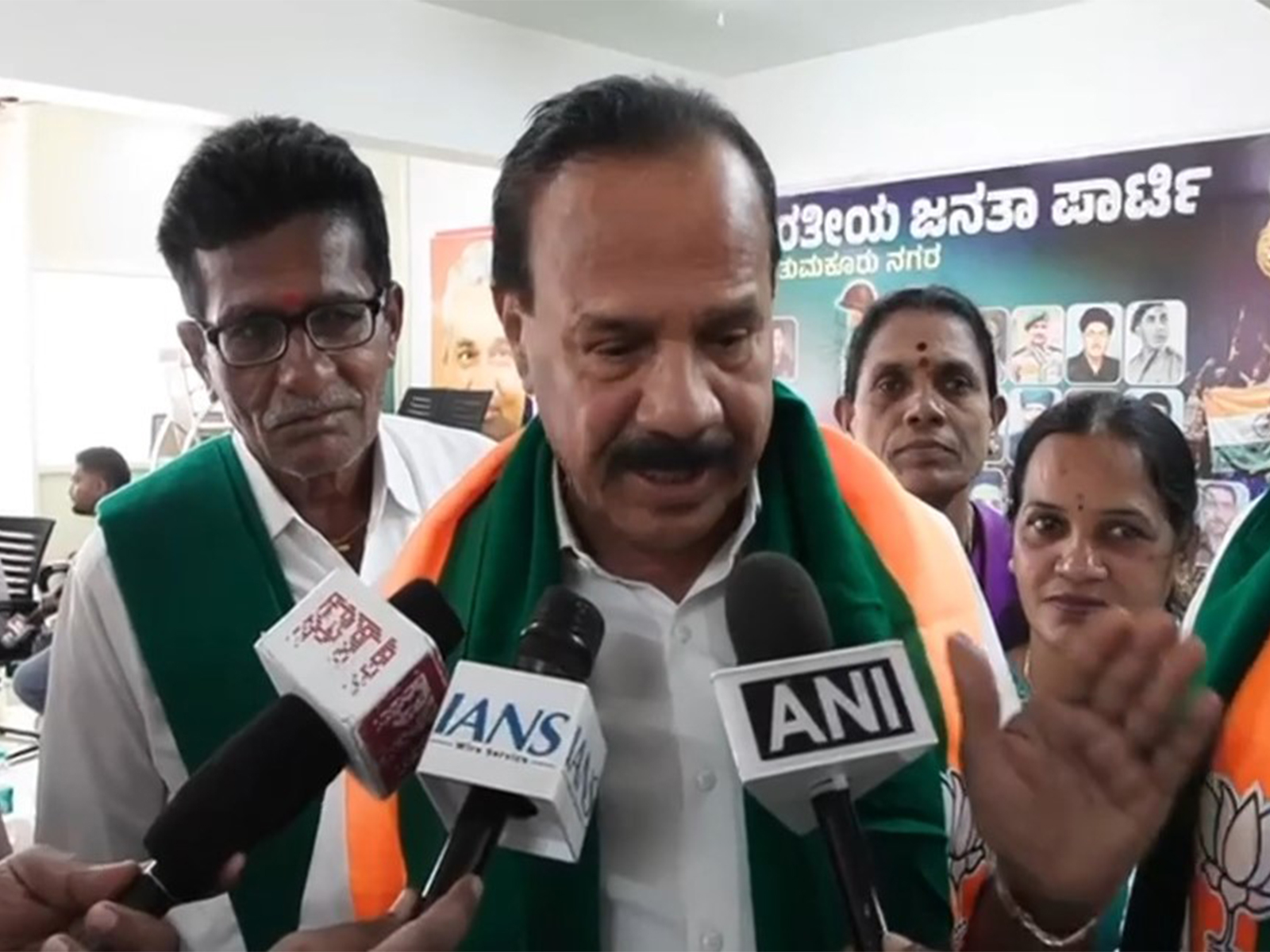 Former Karnataka Chief Minister DV Sadananda Gowda (Photo/ANI)