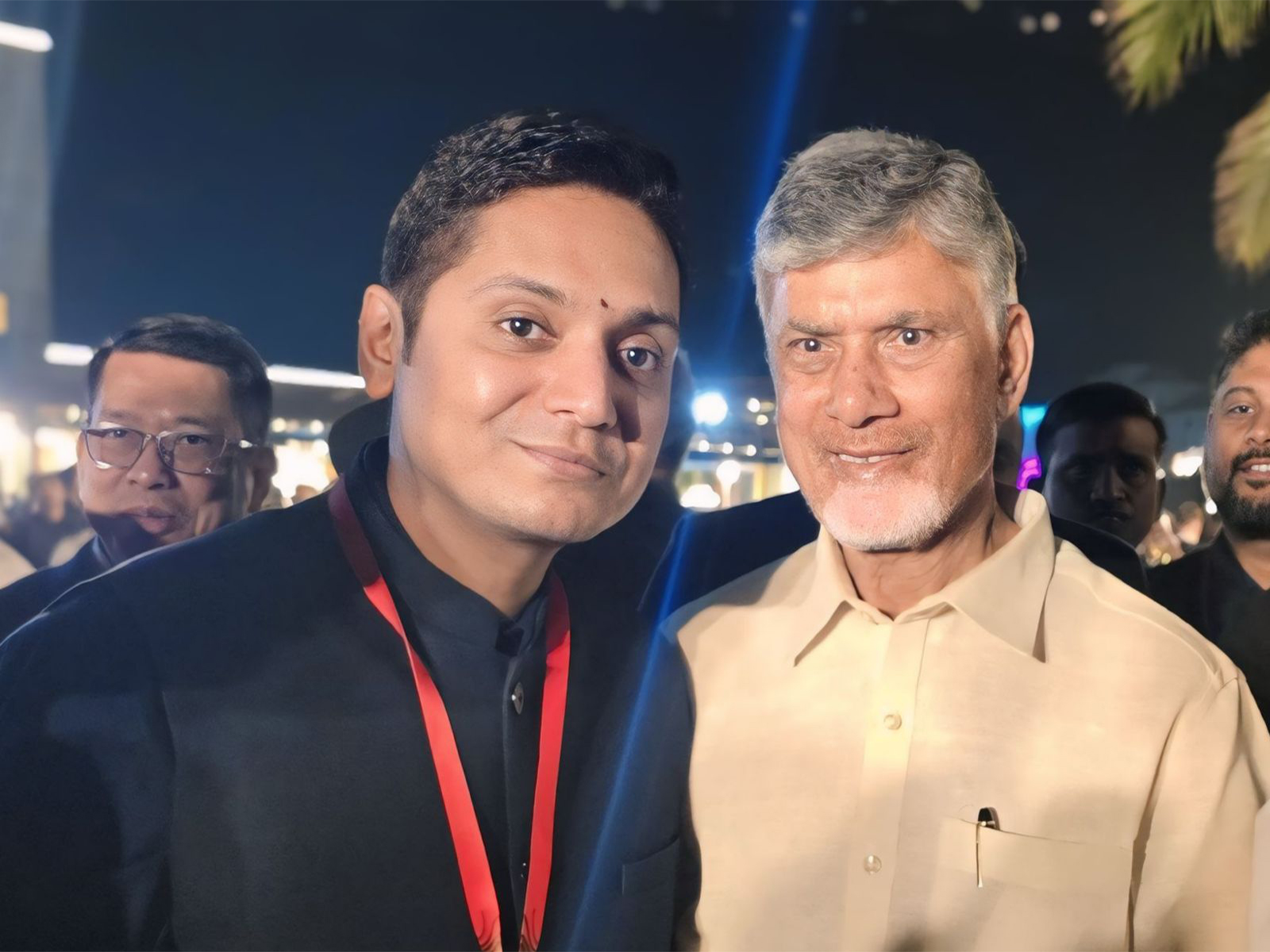 EaseMyTrip Co-Founder Rikant Pittie and Andhra Pradesh CM Chandrababu Naidu (Photo/X@rikantpitti)
