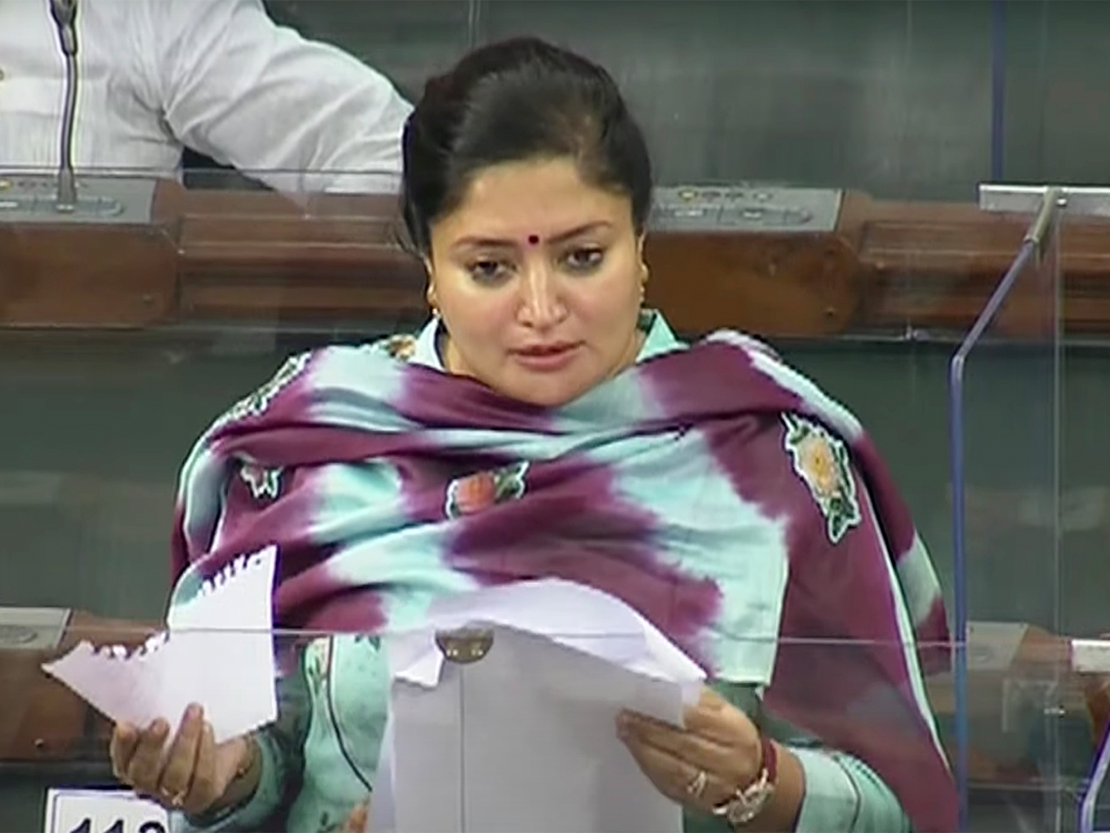 Cabinet approves INR 1,474-crore Kanalus-Dwarka double-track rail project, Jamnagar MP Poonamben Maadam thanks PM Modi