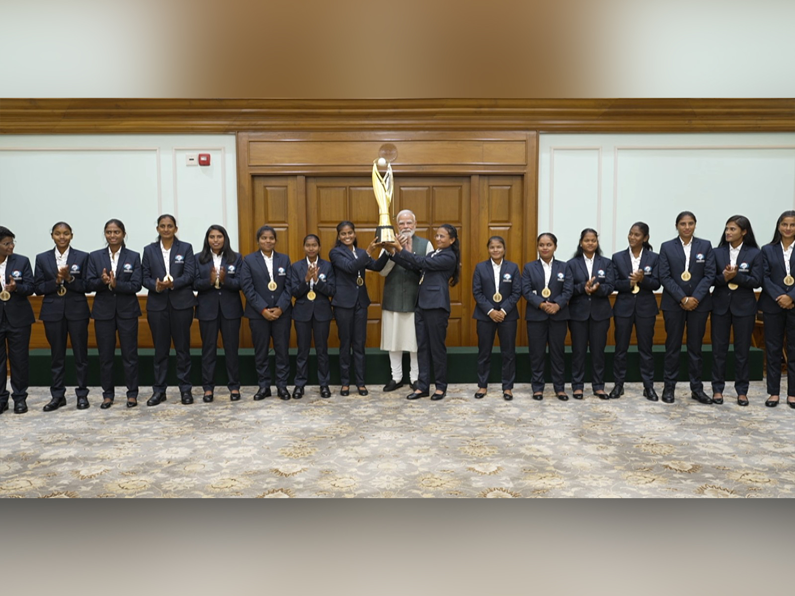 PM Narendra Modi with the blind women's players (Photo: ANI)
