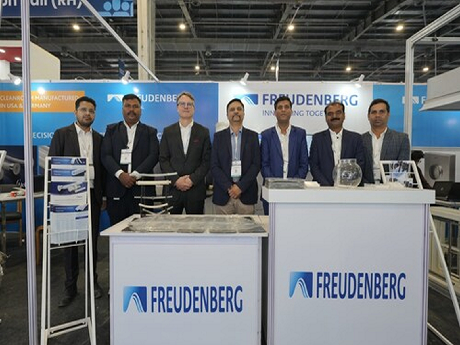 Freudenberg Medical and Freudenberg Filtration Technologies teams at CPHI PMEC 2025