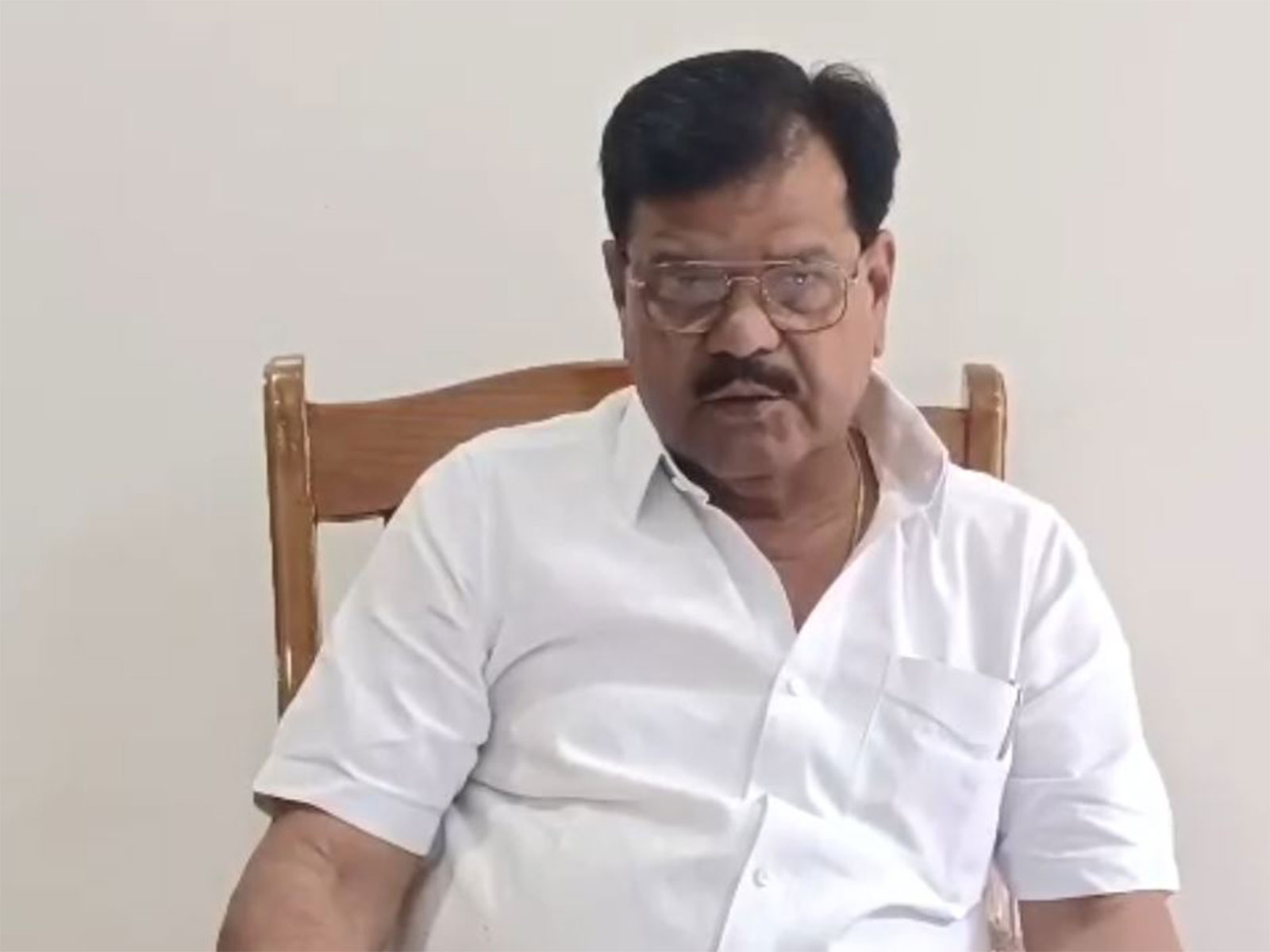 Congress MLA from Nagthan, Vitthala Katakadhonda (Photo/ANI)