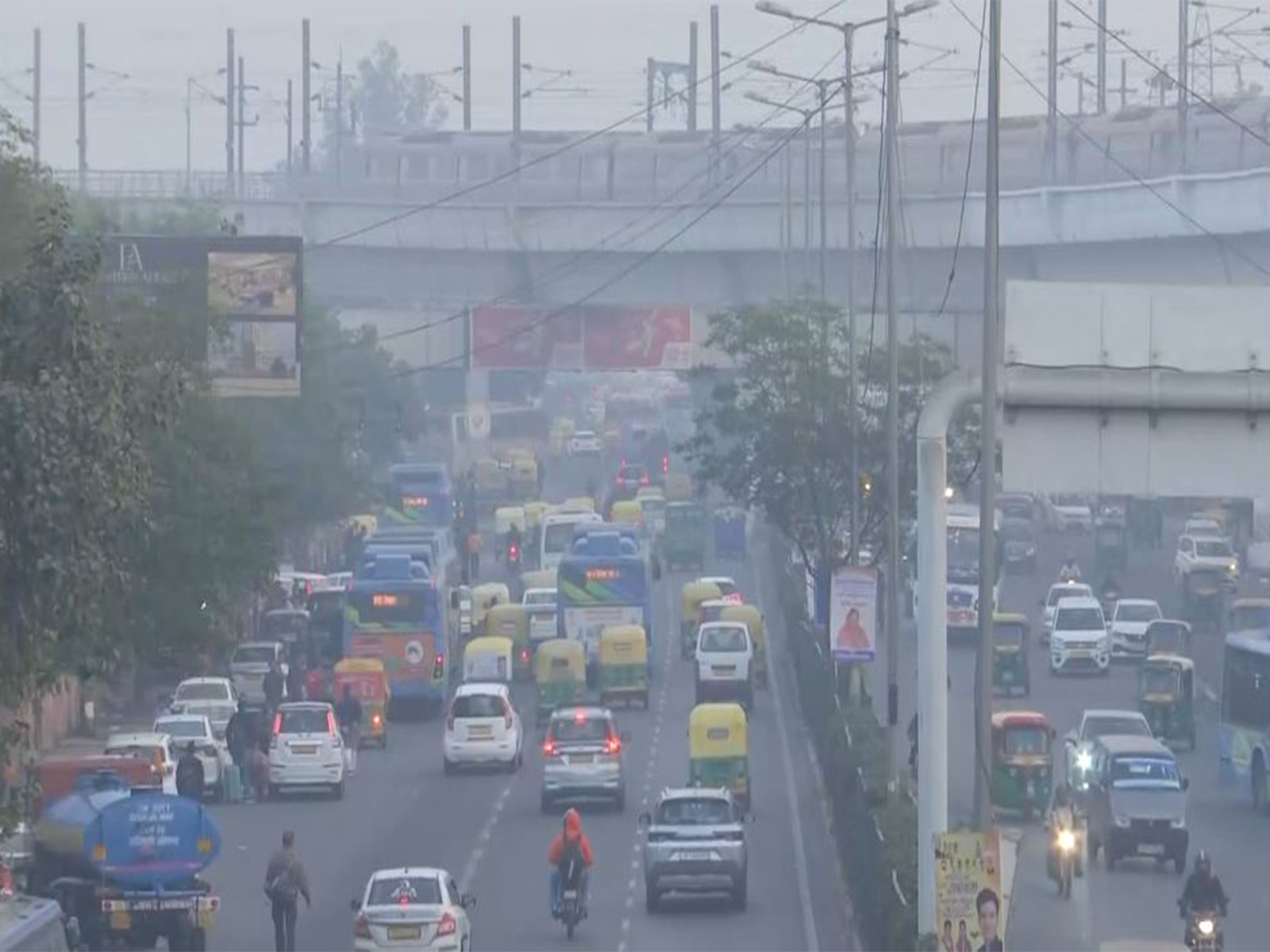 Visual from Anand Vihar in Delhi (Photo/ANI)