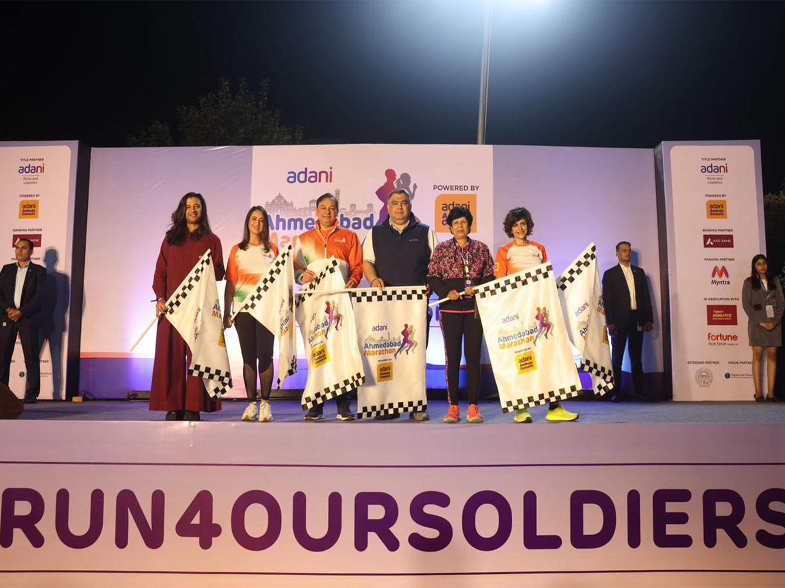 24,000 runnners took part in the Adani Ahmedabad Marathon. (Photo: Adani Sportsline)