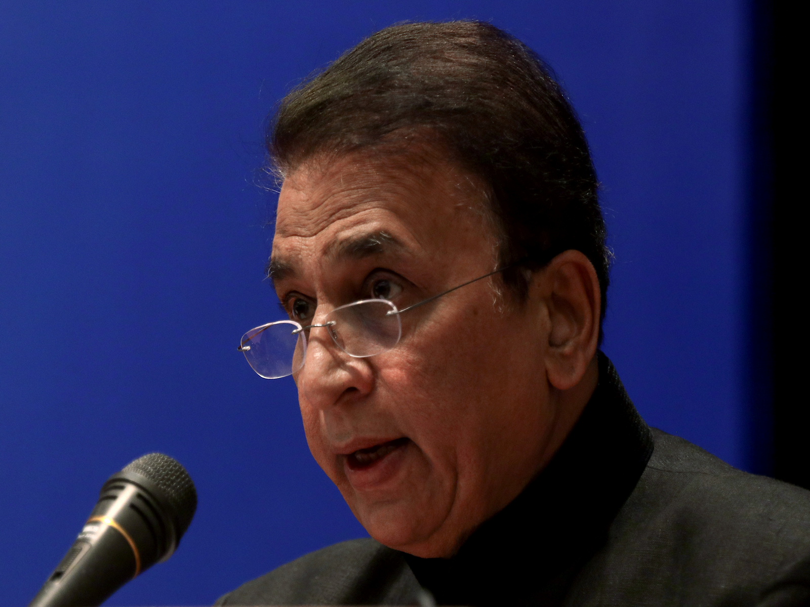 
    “ll-advised use of word”: Gavaskar on SA coach’s ‘grovel’ remark
    