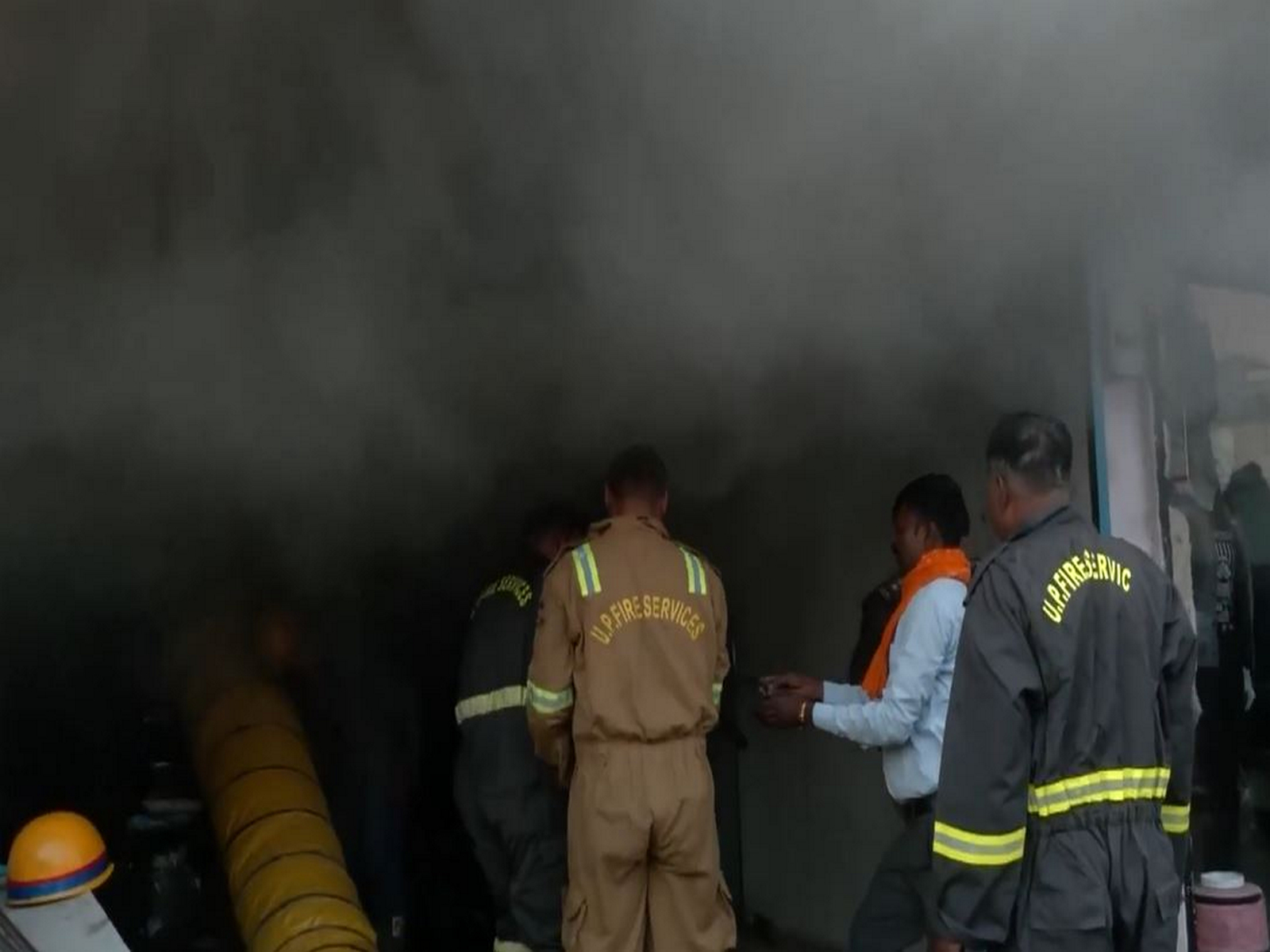 Firefighters controlling the blaze at the garments shop in Gorakhpur (Photo/ANI) Firefighters controlling the blaze at the garments shop in Gorakhpur (Photo/ANI)