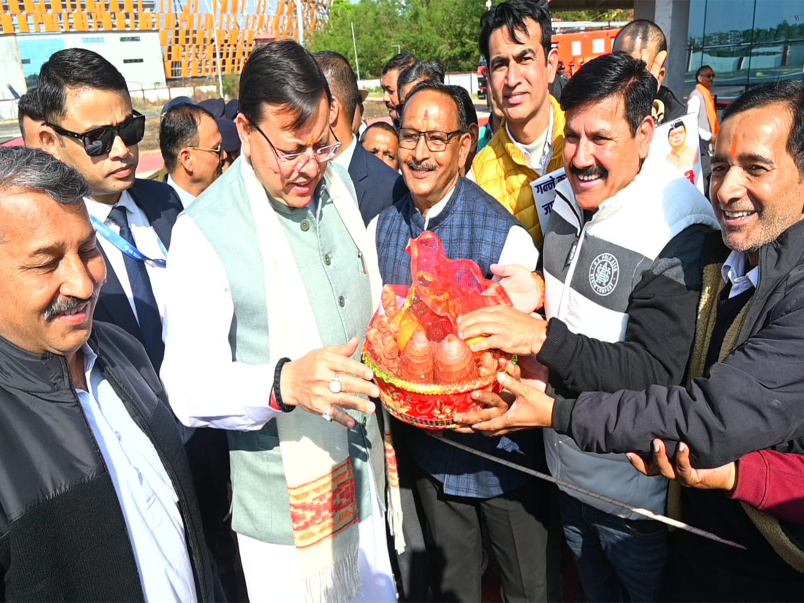 Uttarakhand CM Pushkar Singh Dhami with farmers in Haldwani. ([Photo/ANI)