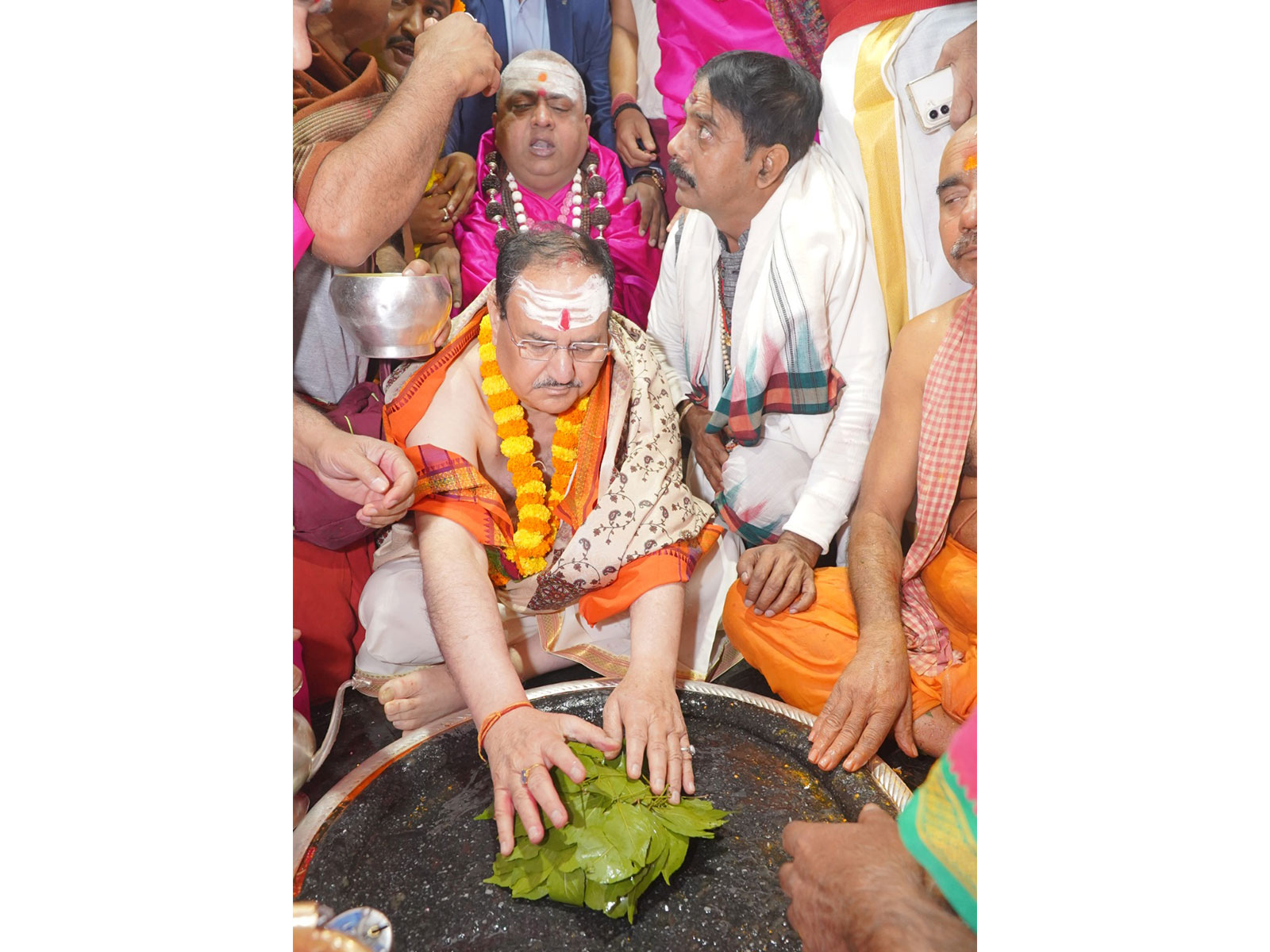 Union Minister JP Nadda offers prayers at Shree Baba Baidyanath Jyotirlinga Temple in Deoghar. (Photo/@JPNadda)