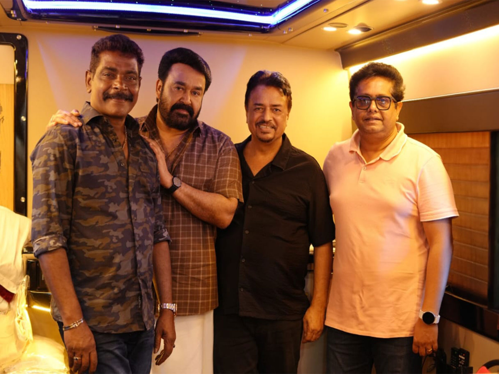 Antony Perumbavoor, Mohanlal, Kumar Mangat Pathak, Jeethu Joseph (Photo/Panorama Studios' team) Antony Perumbavoor, Mohanlal, Kumar Mangat Pathak, Jeethu Joseph (Photo/Panorama Studios' team)
