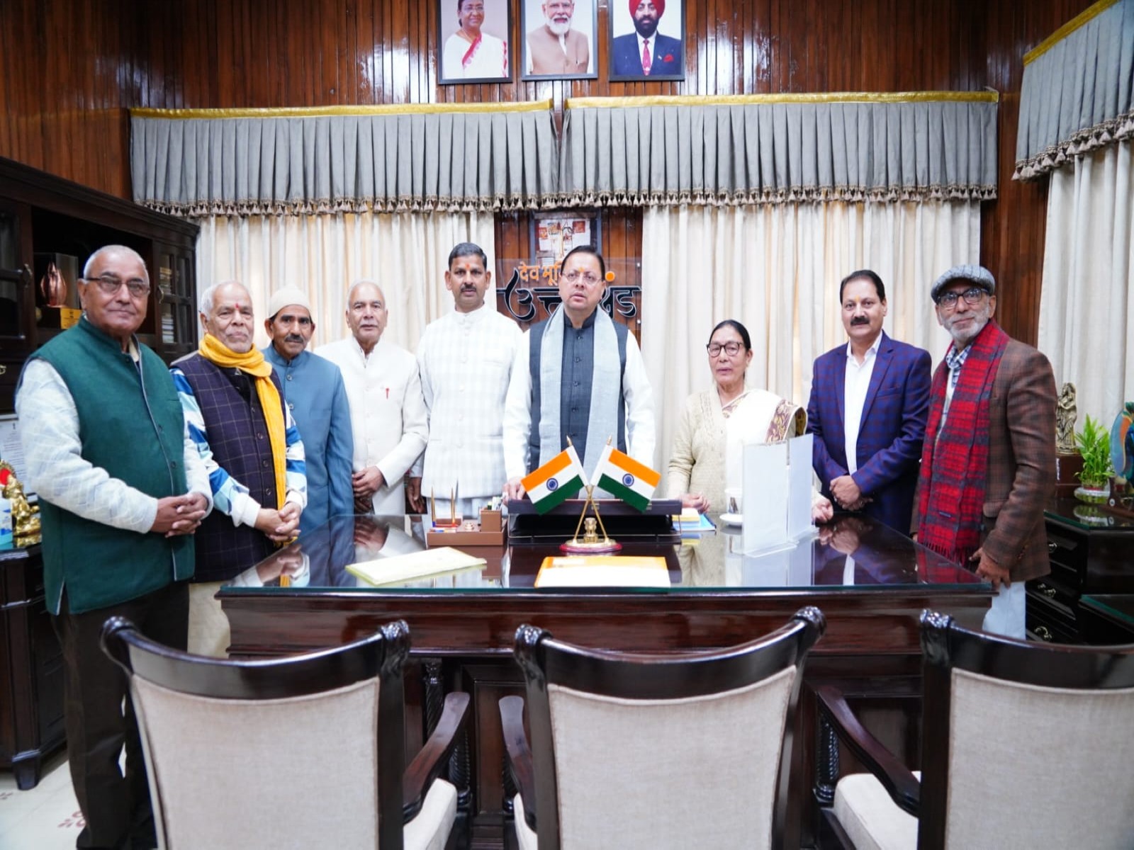 A delegation of Devbhoomi Lok Sanskriti Virasat Shobha Yatra Committee met with Uttarakhand Chief Minister Pushkar Singh Dhami (Photo: x/@OfficeofDhami)