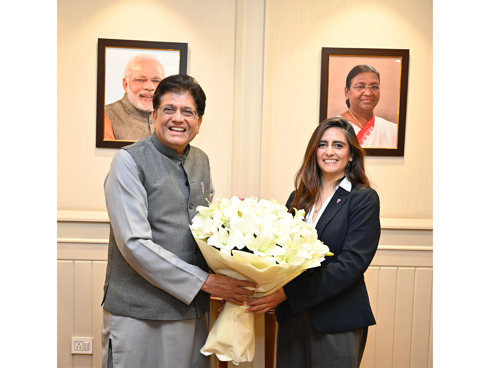 Union Commerce Minister Piyush Goyal meets Chile’s Treasury Undersecretary Claudia Sanhueza to review bilateral trade negotiations. (Photo: X/@PiyushGoyal)
