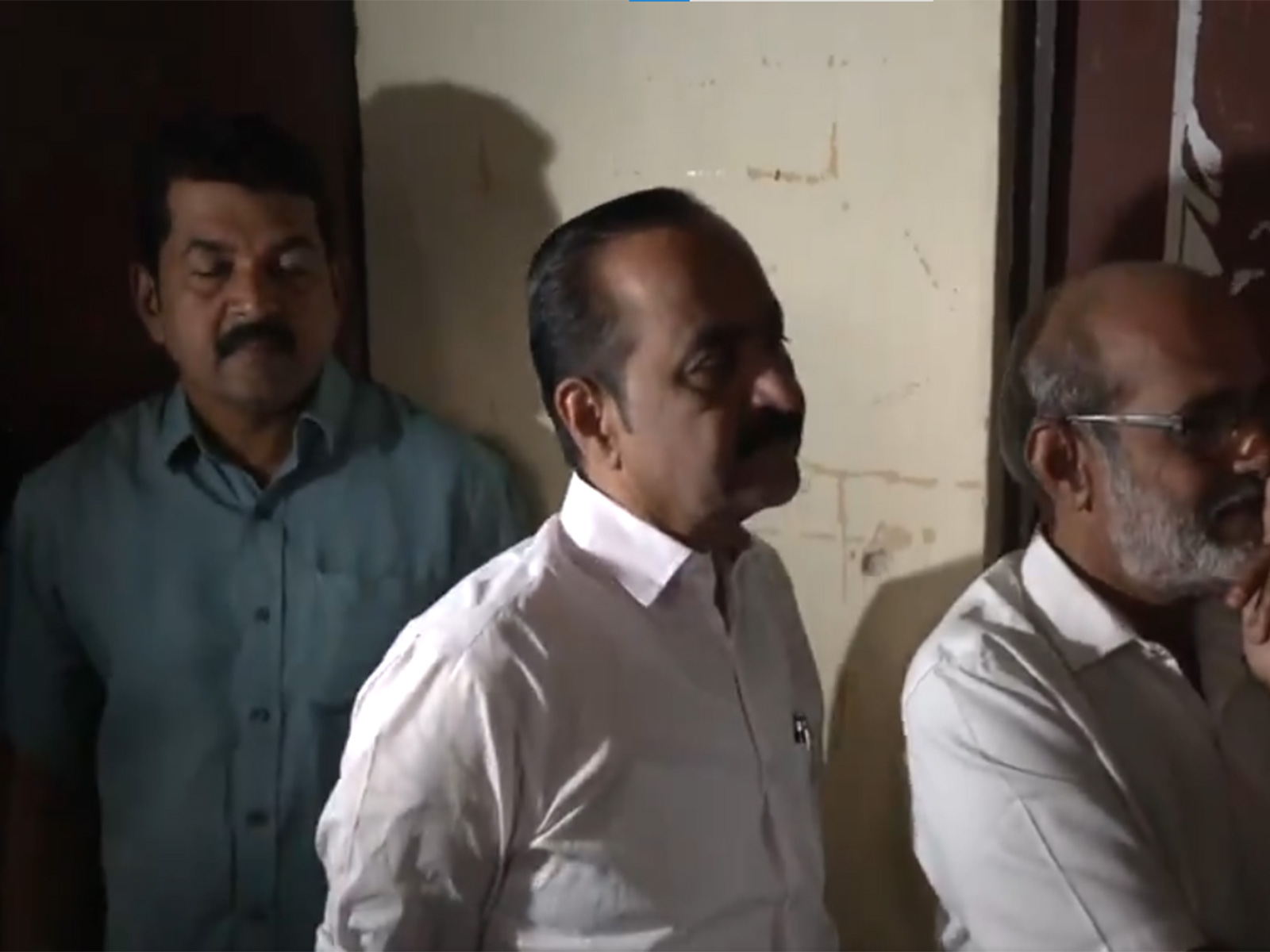 Congress leader VD Satheesan arrives at a polling booth to cast his vote for the Kerala local body elections in Kochi (Photo/ANI)