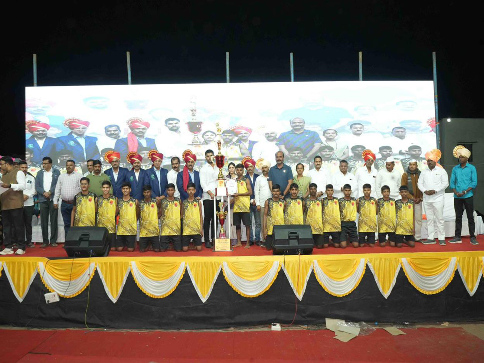 Dharashiv's boys team after winning Maharashtra 51st Junior State Kho Kho Championship (Image: KKFI media)