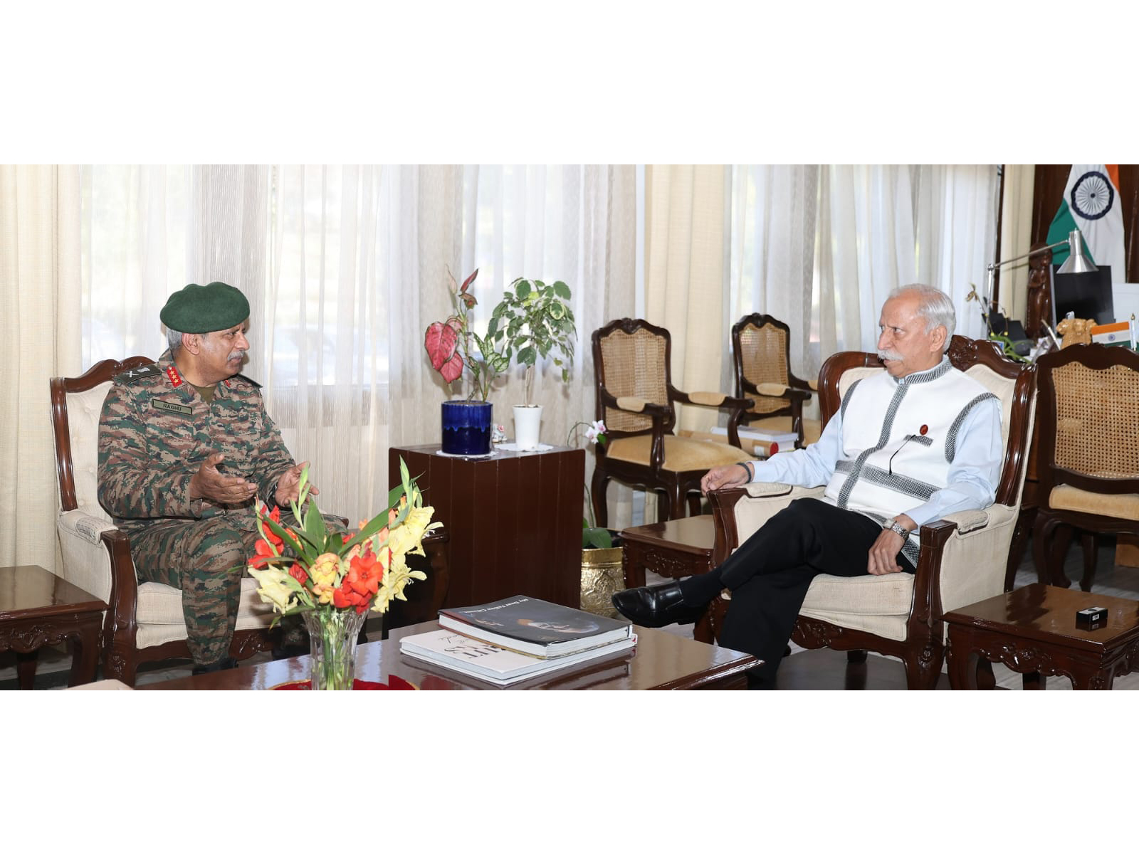 BRO Chief meets Arunachal Governor (Photo/Lok Bhawan) BRO Chief meets Arunachal Governor (Photo/Lok Bhawan)