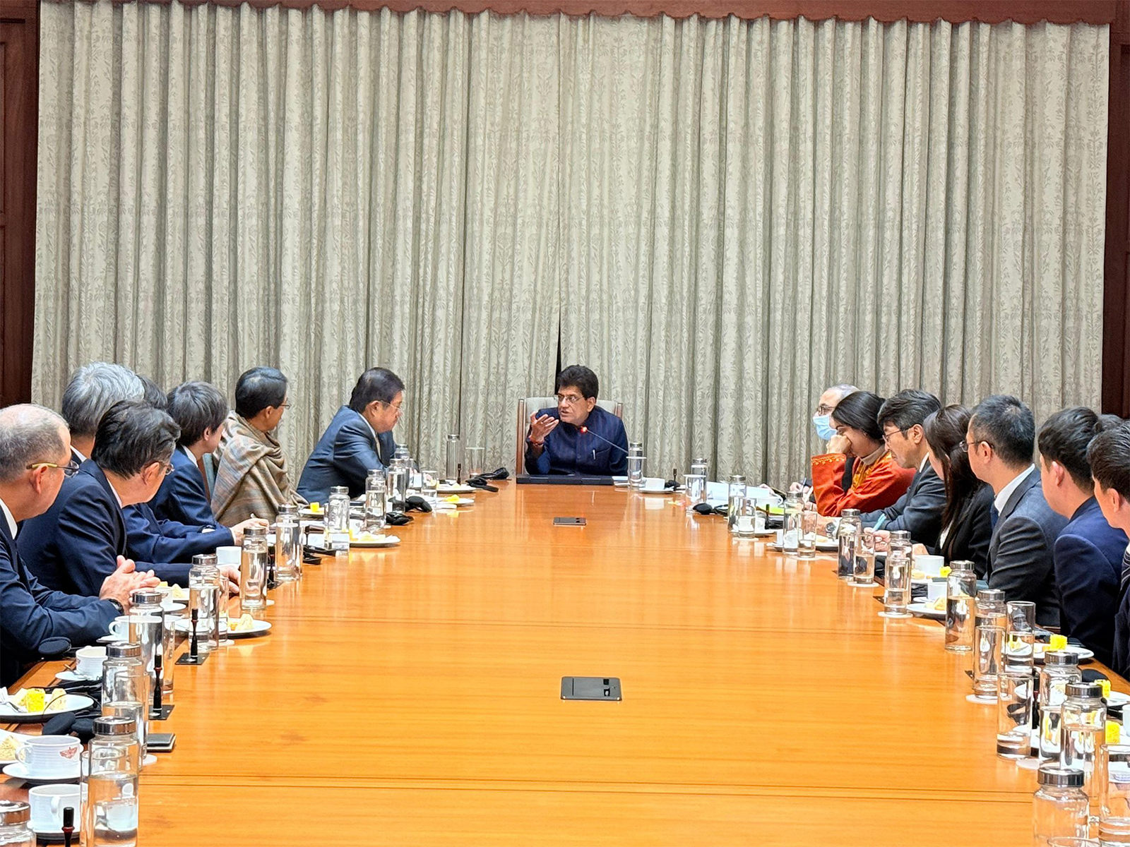 Union Minister Piyush Goyal with Japan-India Business Cooperation Committee (JIBCC) delegation (Photo- X/@piyushgoyal) 
