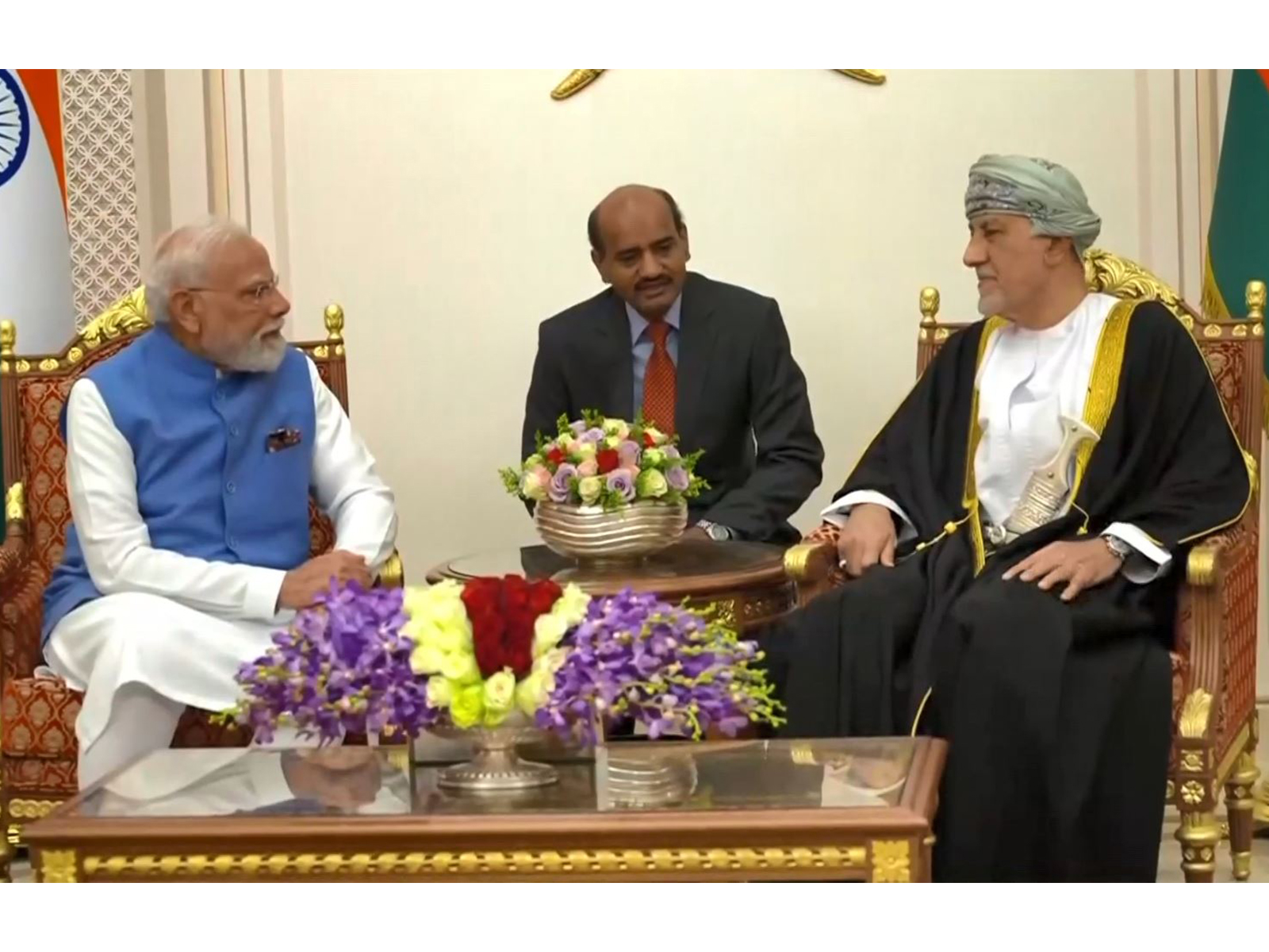 Prime Minister Narendra Modi meets Oman’s Deputy PM for Defence Affairs Sayyid Shihab bin Tarik Al Said in Muscat. (Photo/ANI)