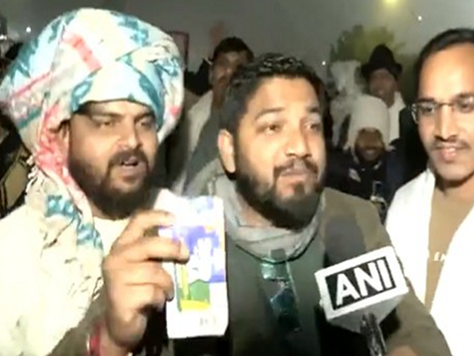 A cricket fan expressing frustration after 4th IND vs SA T20I gets abandoned (Photo: ANI) 