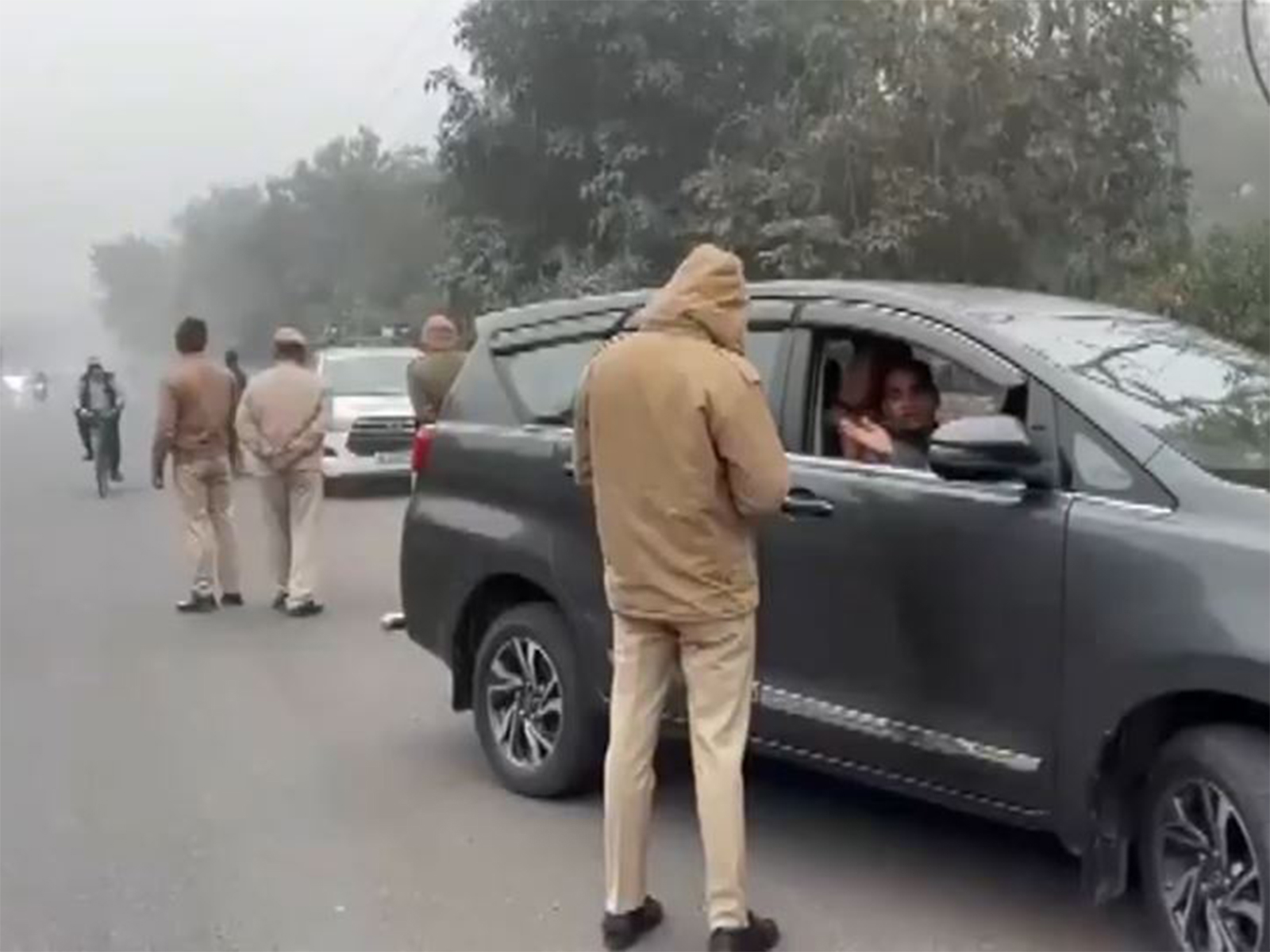Visuals of vehicles being checked in the Shaheen Bagh area (Photo/ANI)