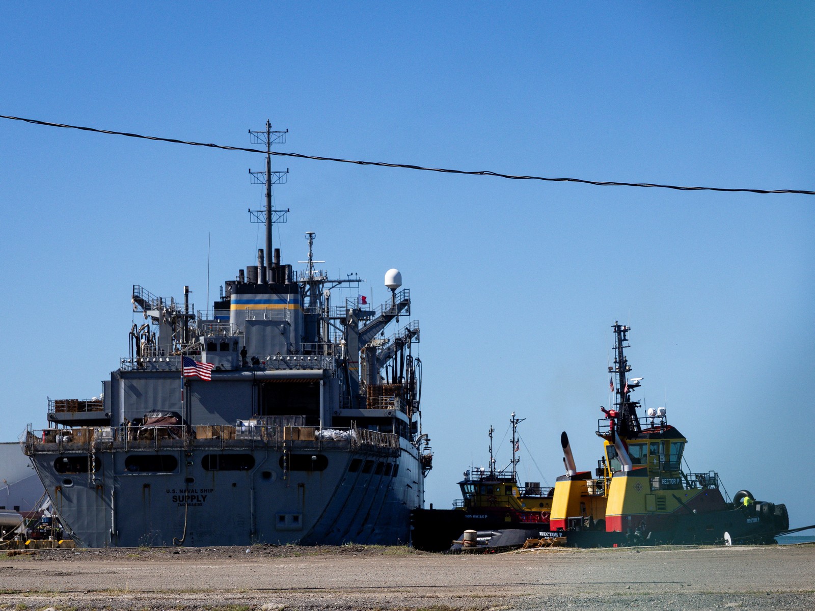The US Navy's combat logistics ship, USNS Supply, is docked in Ponce amid ongoing military movements in Puerto Rico (Photo/Reuters) The US Navy's combat logistics ship, USNS Supply, is docked in Ponce amid ongoing military movements in Puerto Rico (Photo/Reuters)