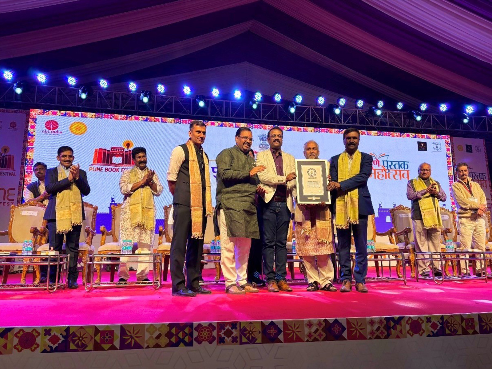 Bisleri International, NBT and Pune Book Festival Creates a Guinness World Record