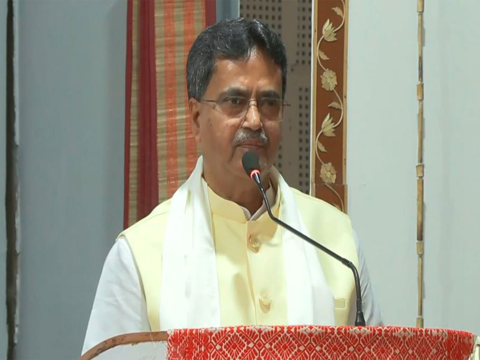 Tripura Chief Minister Manik Saha at the inauguration and handover of Ramkrishna Mission Rotary Mobile Dental Clinic (Photo/ANI)