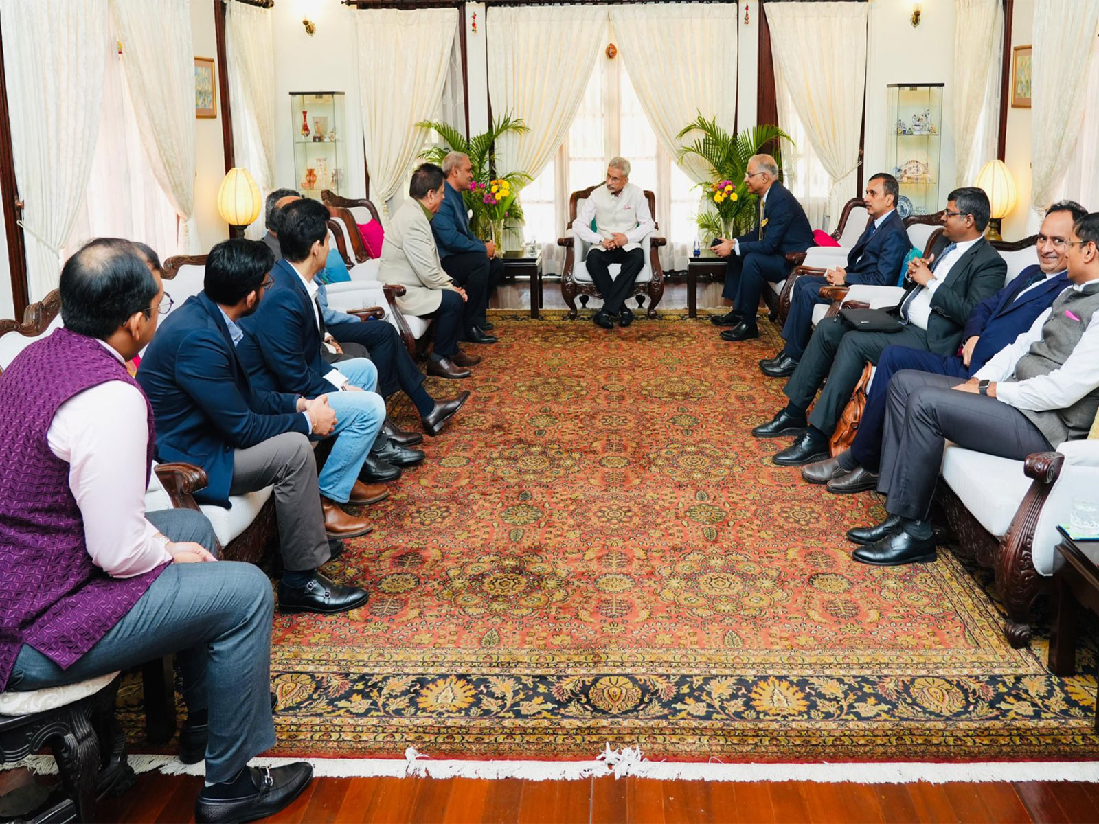 External Affairs Minister S Jaishankar with Indian Business Community in Sri Lanka (Photo: X/@DrJaishankar)