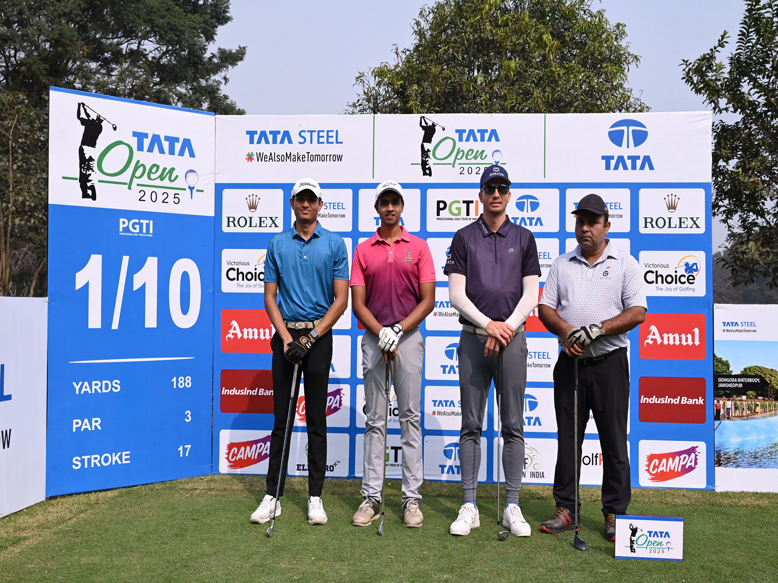 Joshua Seale and team after winning Pro-Am event of Tata Open 2025 (Photo/Tata Open/PGTI)