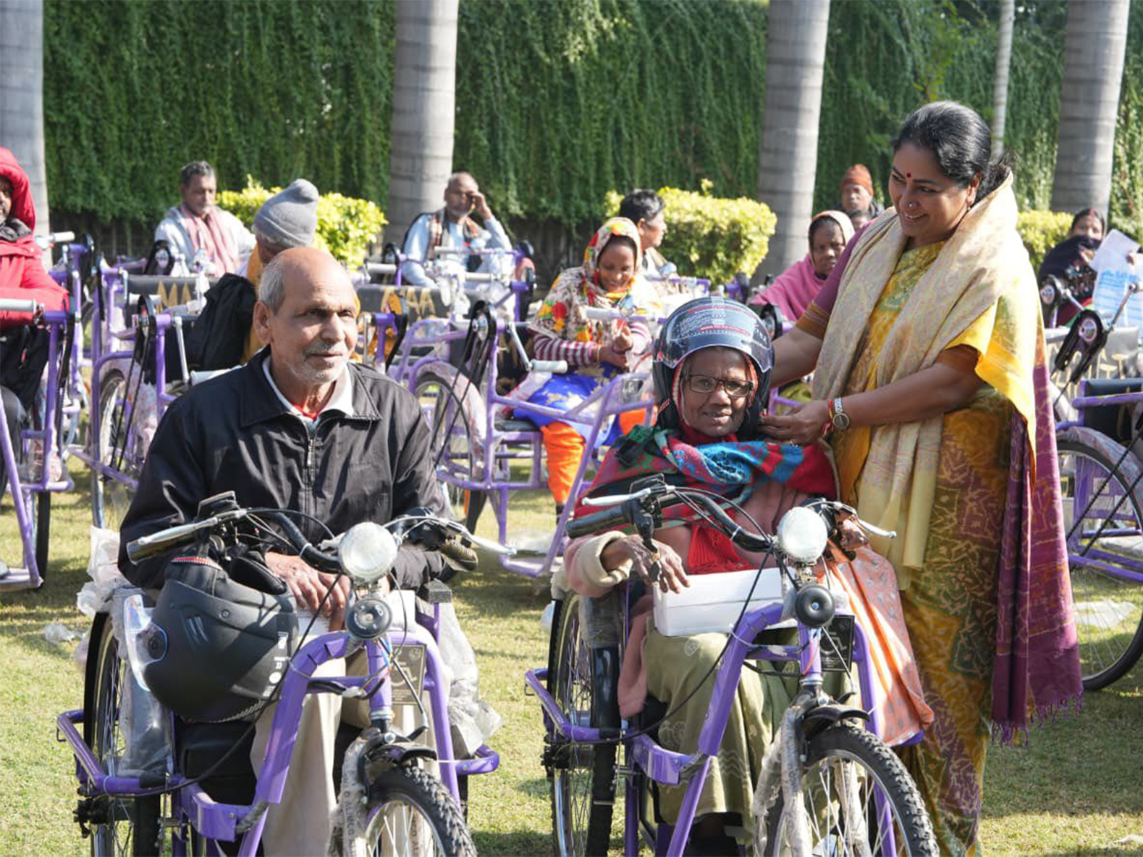 Delhi CM Rekha Gupta also participated in the ‘Divyang Janon ke Divya Atal’ programme, where she interacted with persons with disabilities (Photo/X@gupta_rekha)