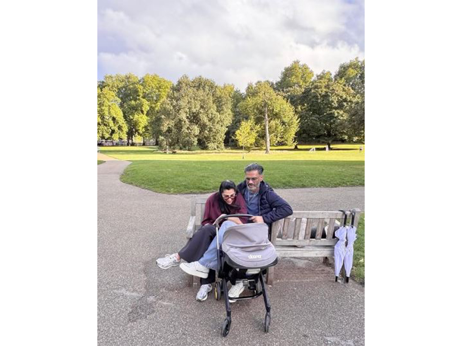 Suniel Shetty and his wife Mana (Image source: Suniel's Instagram) Suniel Shetty and his wife Mana (Image source: Suniel's Instagram)