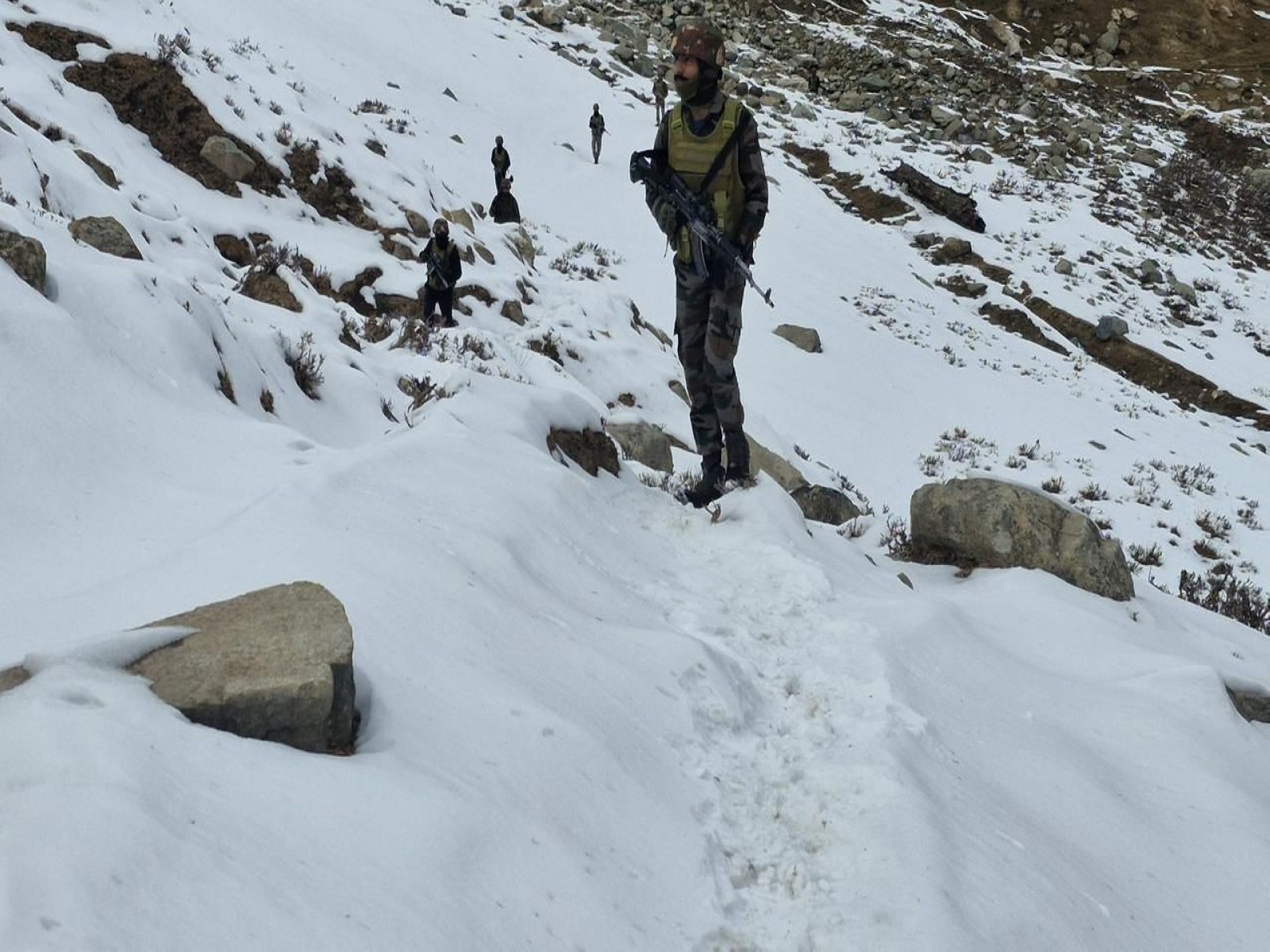 Indian Army personnel conducting winter counter-terror operations in Kishtwar (Photo/Indian Army)