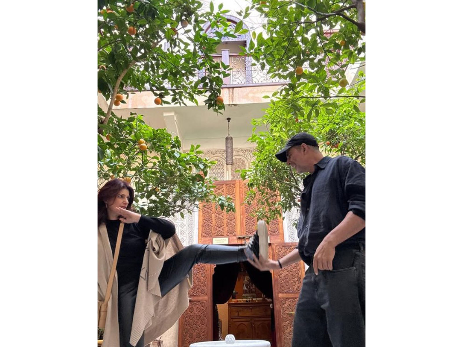 Bollywood couple Akshay Kumar and Twinkle Khanna (Image source: Akshay's Instagram)