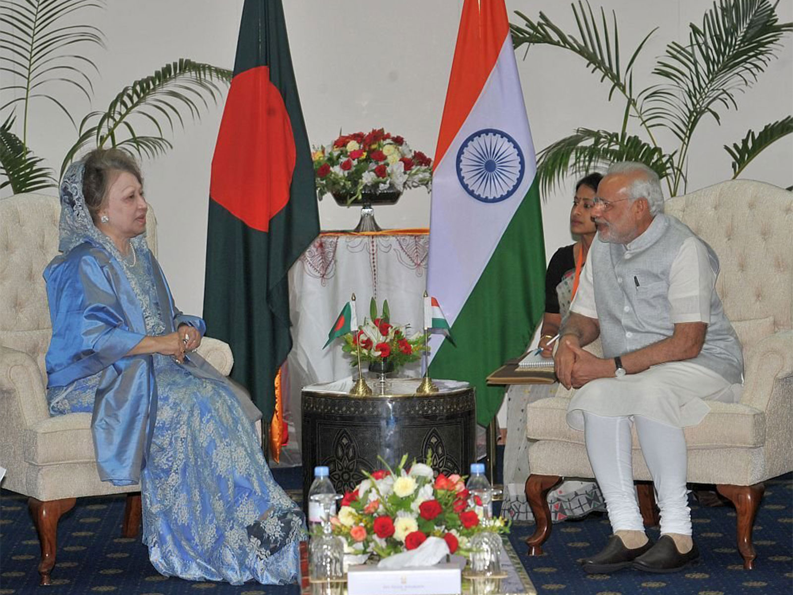Prime Minister Narendra Modi with former Bangladesh Prime Minister and Bangladesh Nationalist Party (BNP) Chairperson Begum Khaleda Zia (Photo/X@narendramodi)