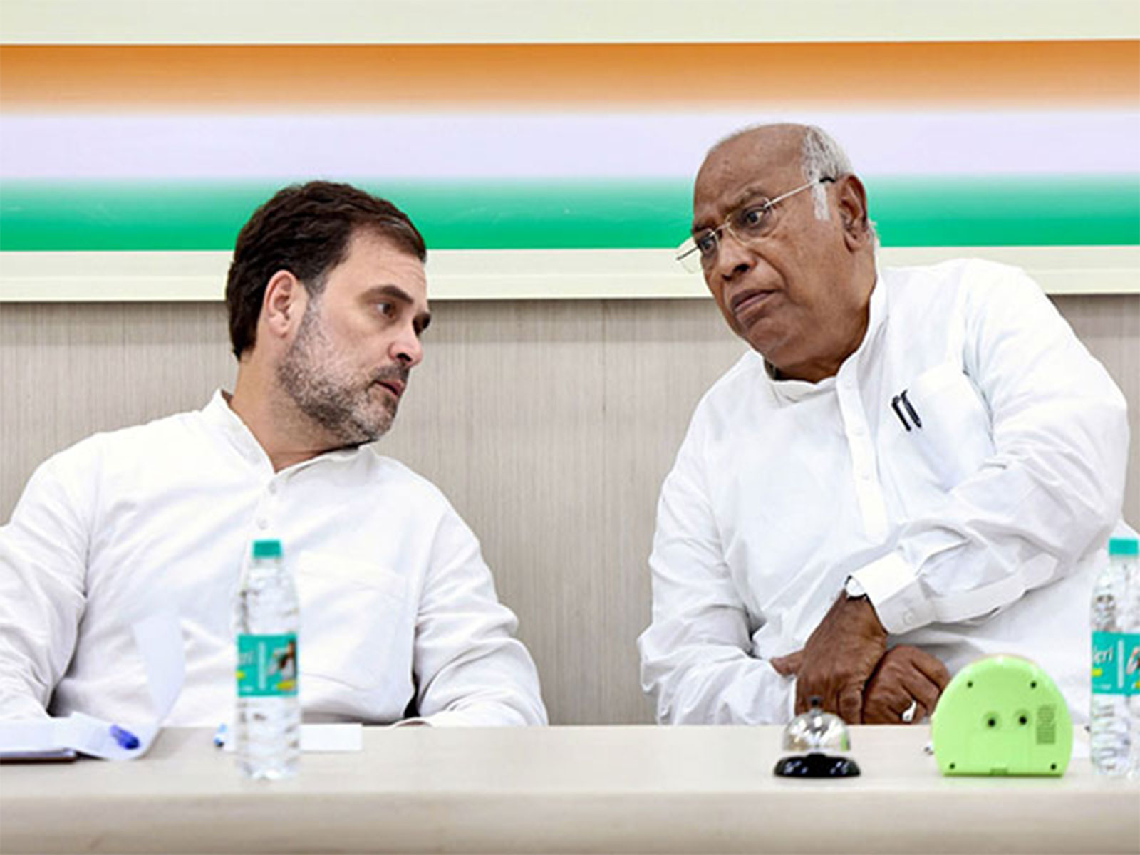 Lok Sabha LoP Rahul Gandhi and Congress President Mallikarjun Kharge (File Photo/ANI)