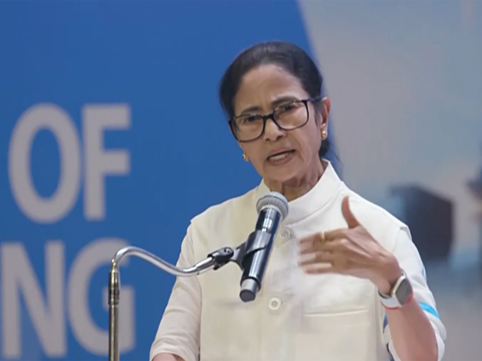 Mamata on TMC Foundation Day: "We Will Not Bow Before Malevolent Forces"