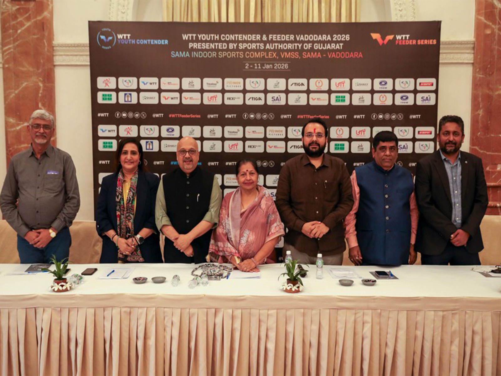 (Left-Right) Mangesh Mopkar, Shrimati Monalisa Mehta, Kamlesh Mehta, Jayaben Thakkar, Hemang Joshi, Kalpesh Thakkar and Vismay Vyas (Photo: WTT)