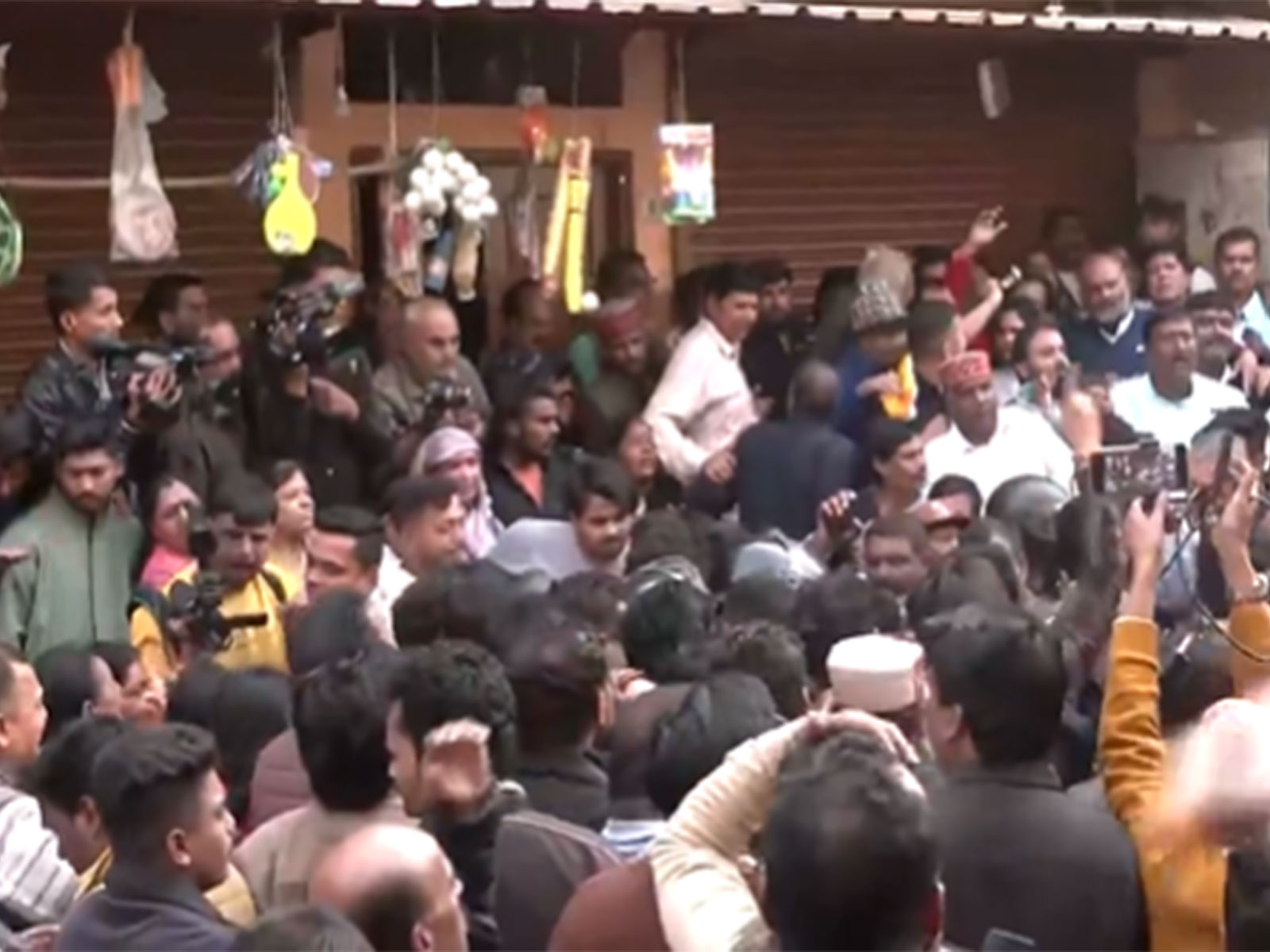 Police force trying to pacify situation (Photo/ANI)