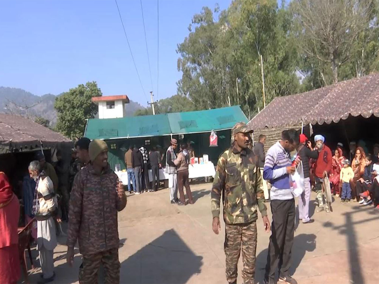 Indian Army organises free medical Camp in Rajouri (Photo/ANI)