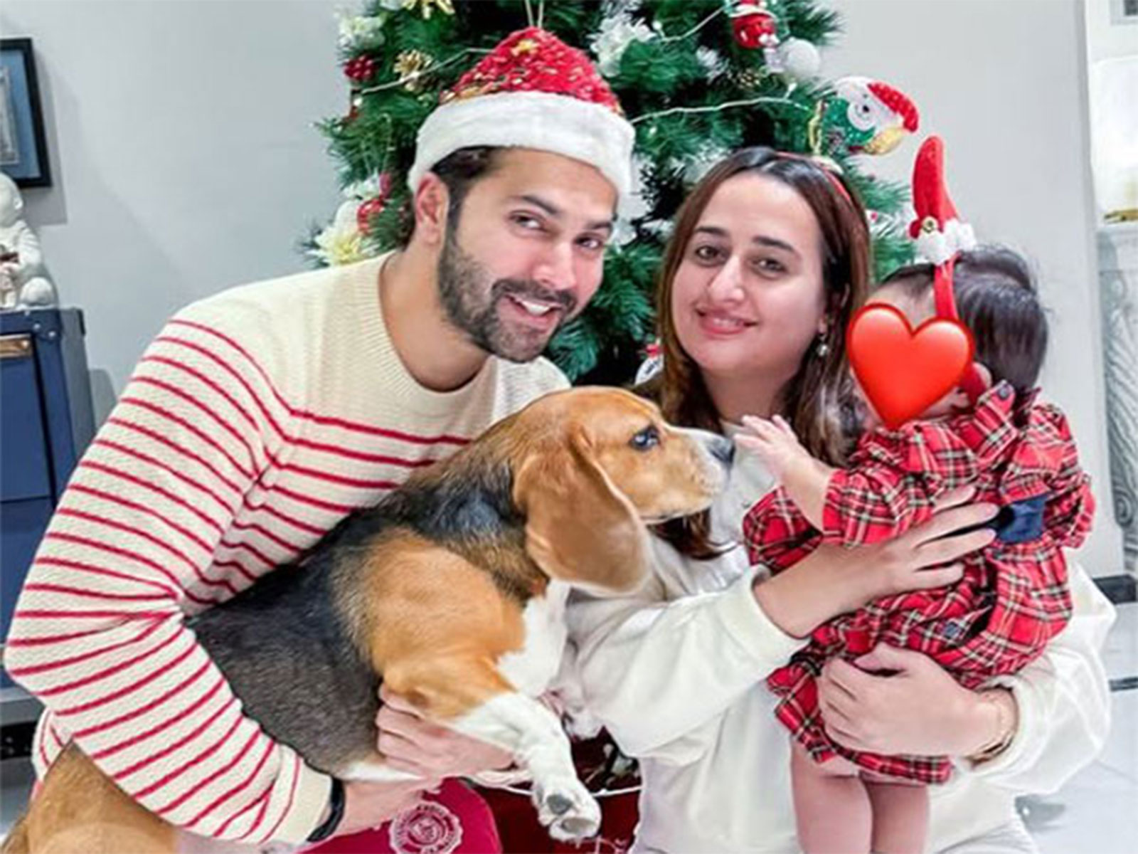 Varun Dhawan, Natasha Dalal with daughter Lara (Photo/Instagram/@varundvn)