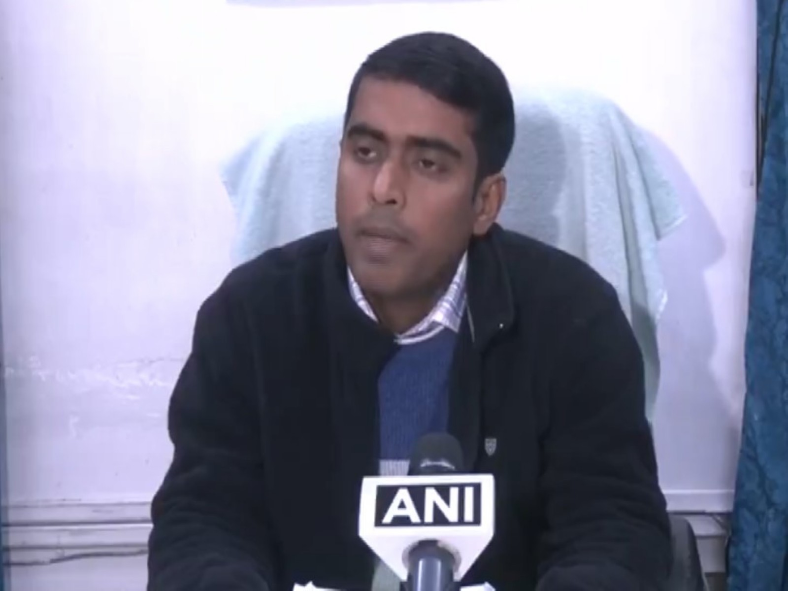 
    Tripura: IMD warns of cold wave, dense fog; schools shut till 10
    